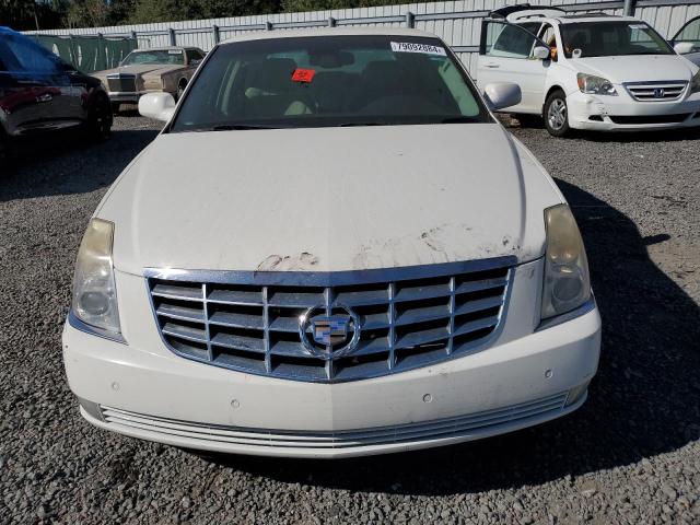 Photo 4 VIN: 1G6KD57Y18U207056 - CADILLAC DTS 