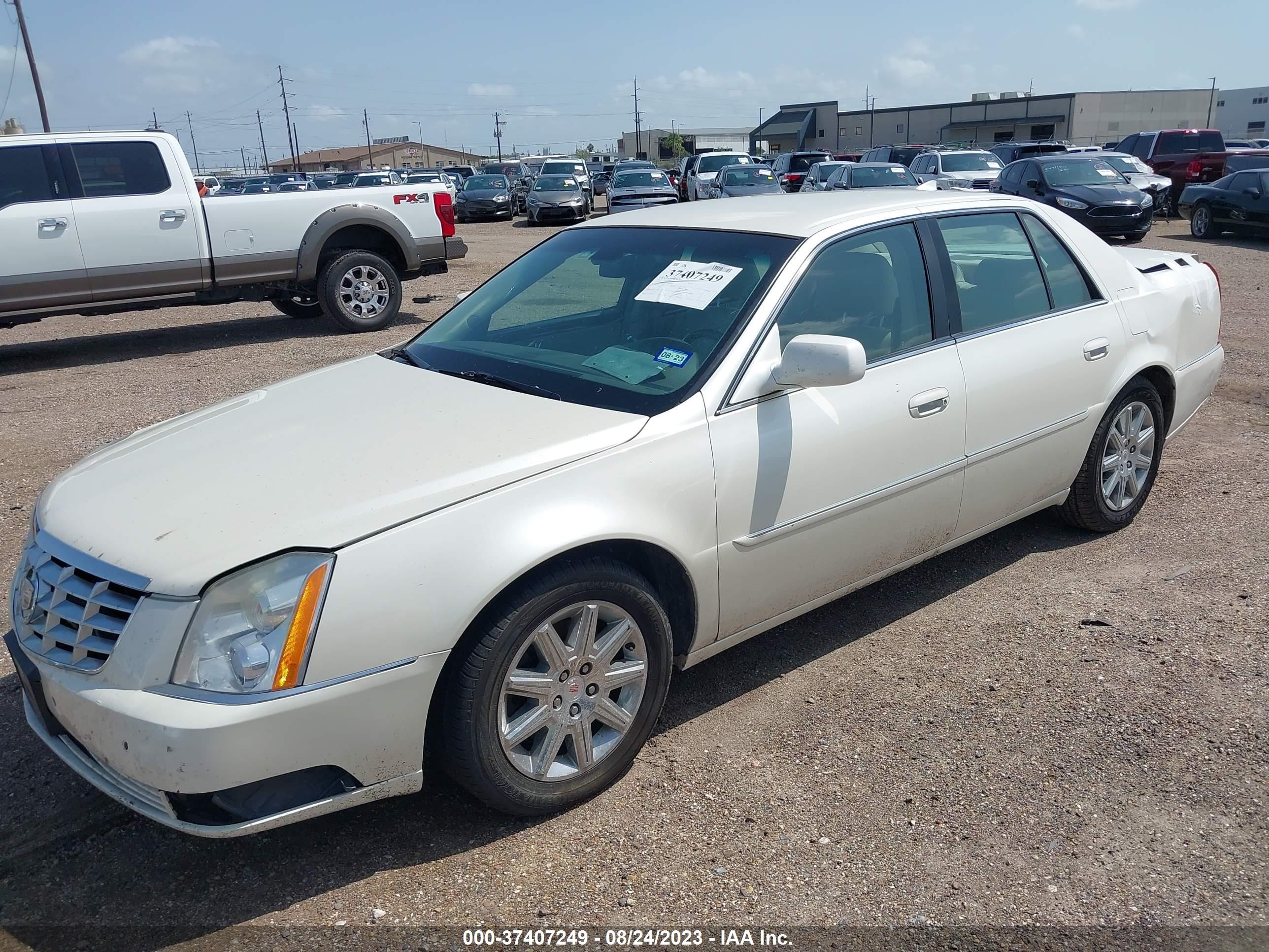 Photo 1 VIN: 1G6KD57Y19U106228 - CADILLAC DTS 