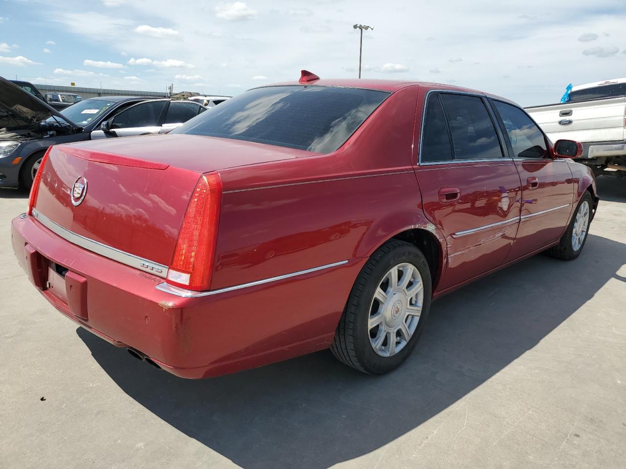 Photo 2 VIN: 1G6KD57Y19U116743 - CADILLAC DTS 