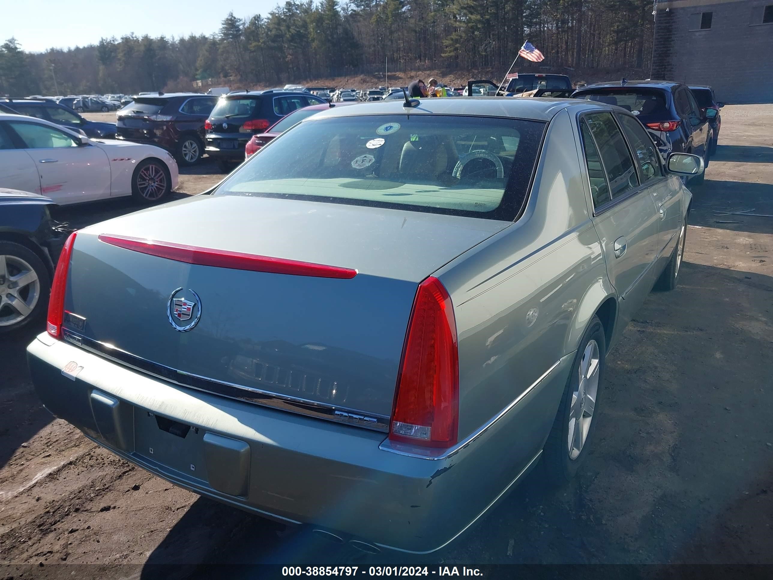 Photo 3 VIN: 1G6KD57Y26U227023 - CADILLAC DTS 