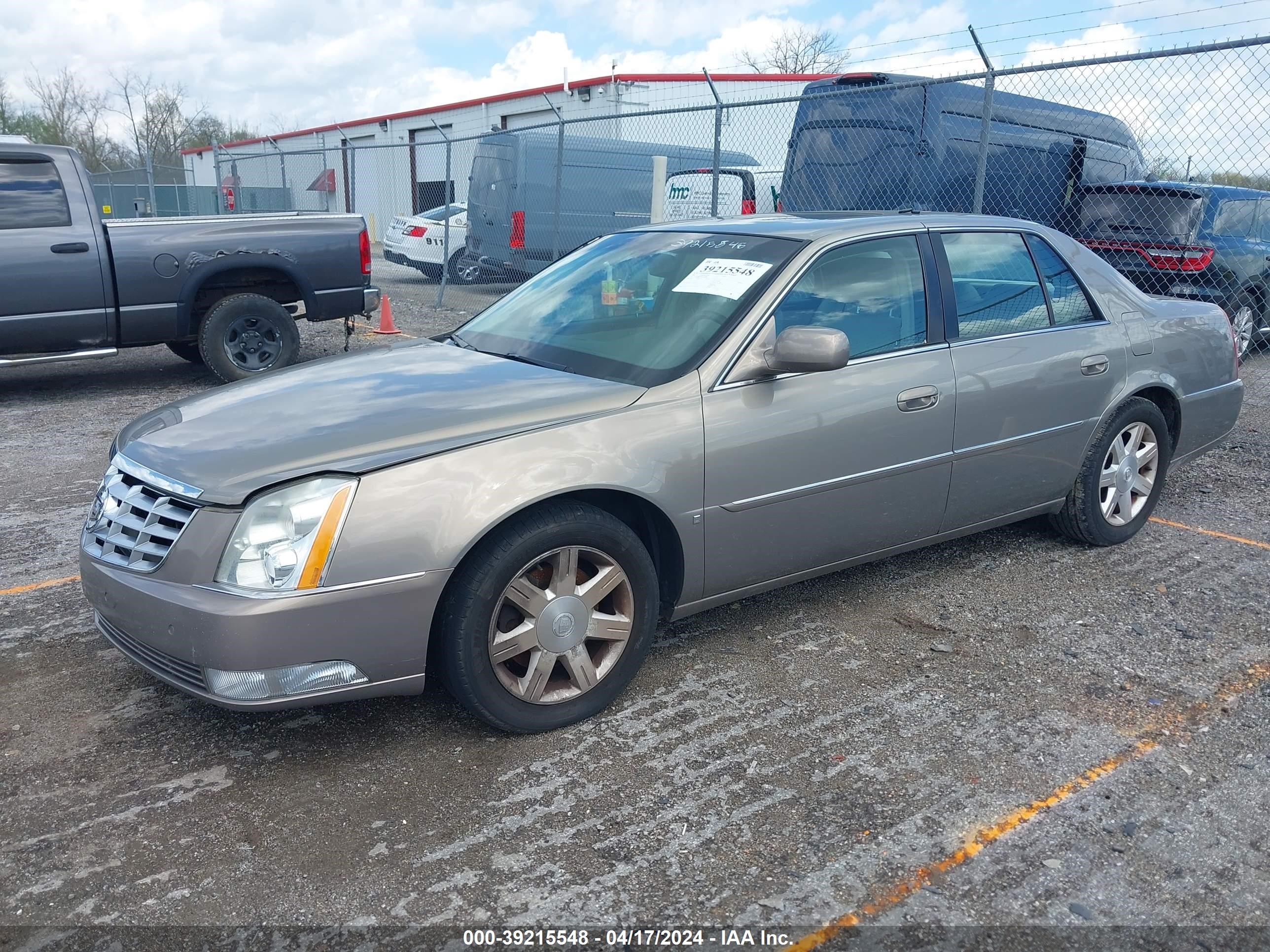 Photo 1 VIN: 1G6KD57Y27U124508 - CADILLAC DTS 