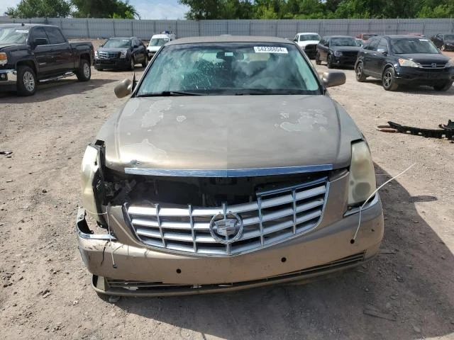 Photo 4 VIN: 1G6KD57Y27U141941 - CADILLAC DTS 