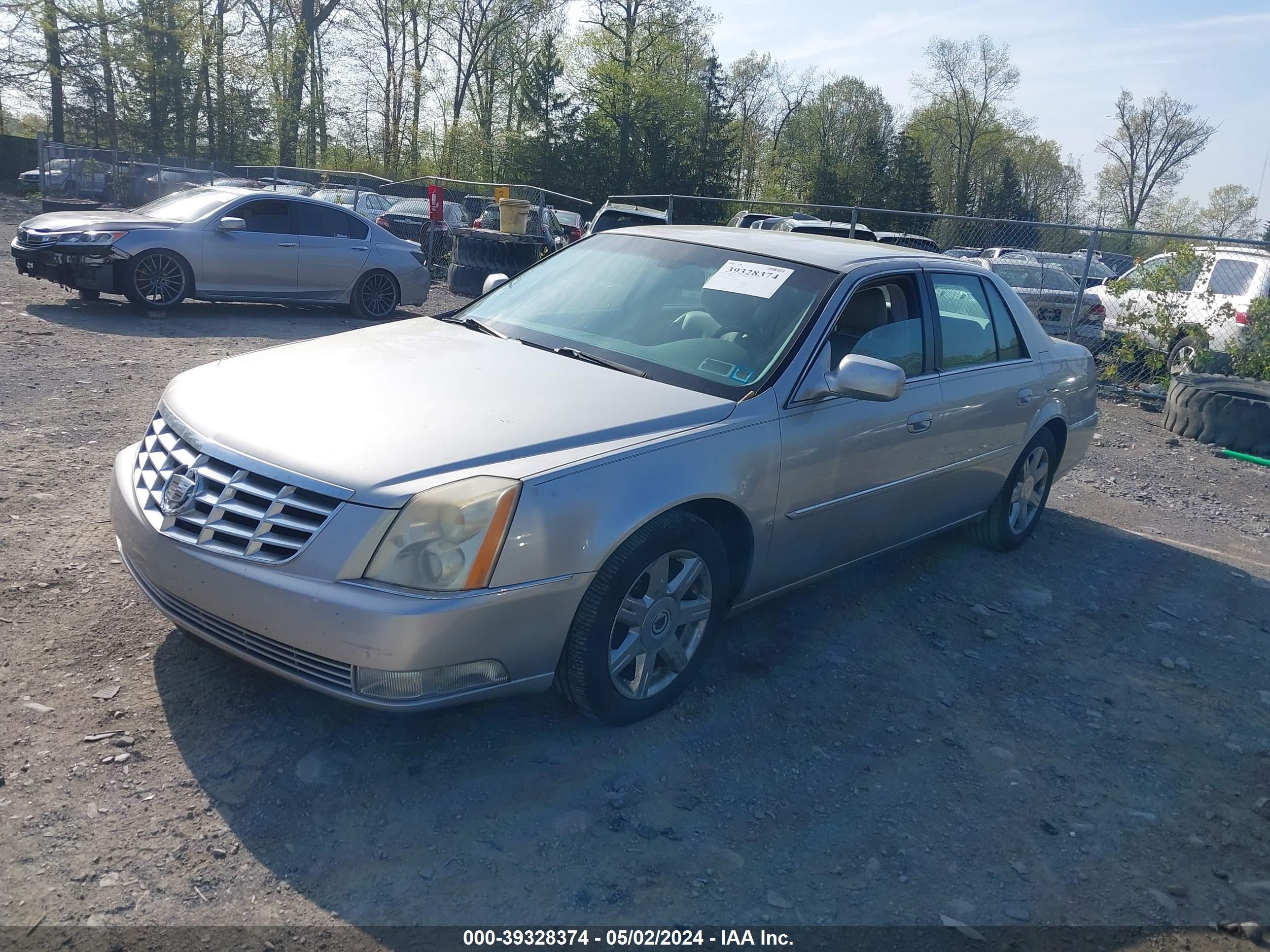 Photo 1 VIN: 1G6KD57Y27U200437 - CADILLAC DTS 