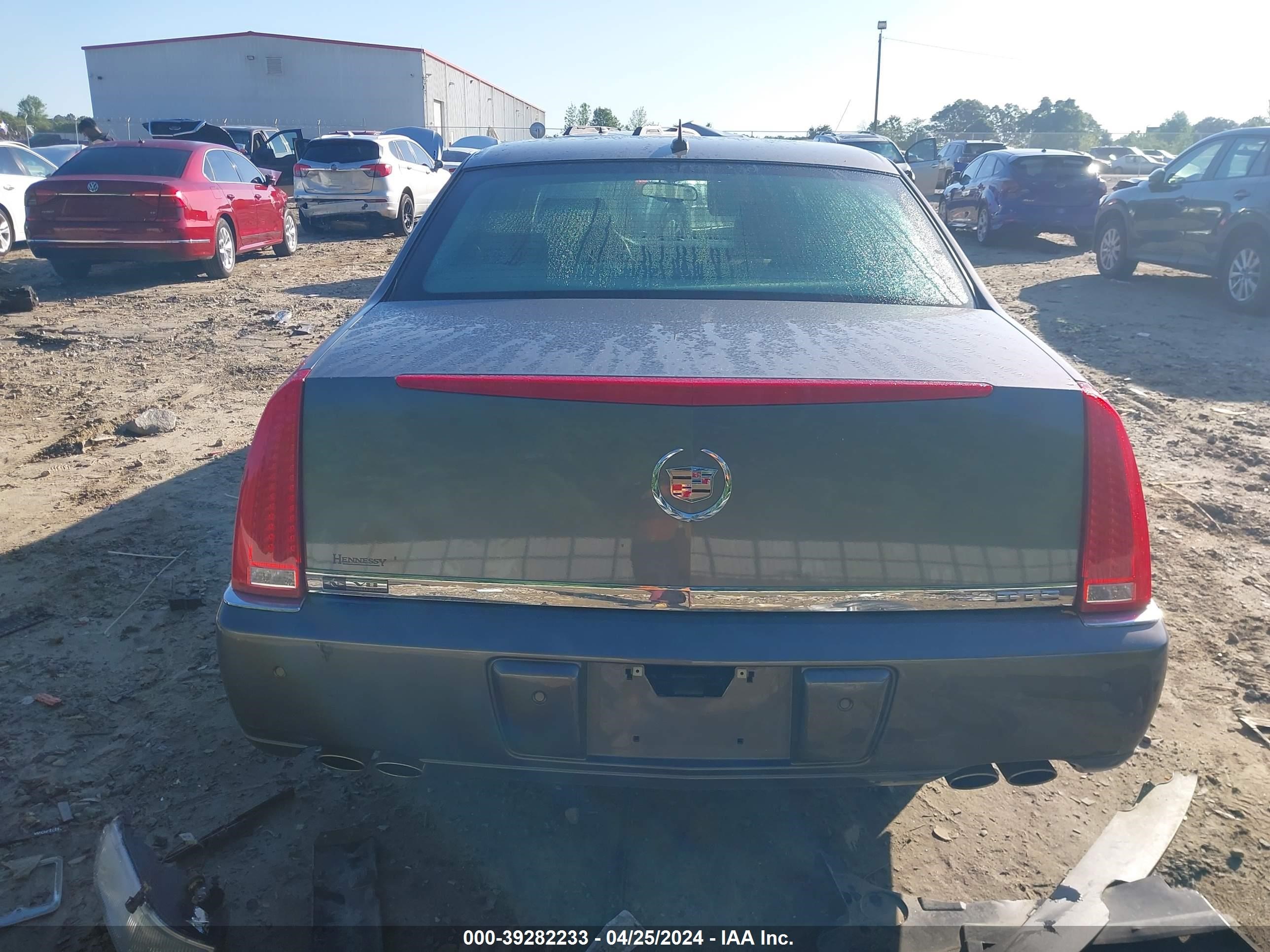 Photo 16 VIN: 1G6KD57Y27U214273 - CADILLAC DTS 