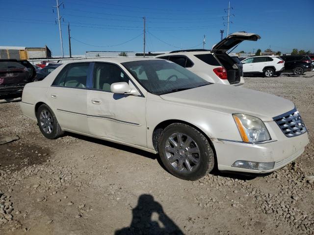 Photo 3 VIN: 1G6KD57Y28U204232 - CADILLAC DTS 