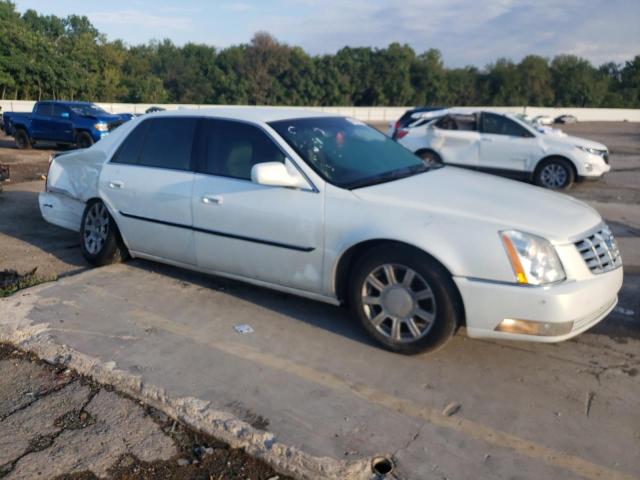 Photo 3 VIN: 1G6KD57Y29U142803 - CADILLAC DTS 