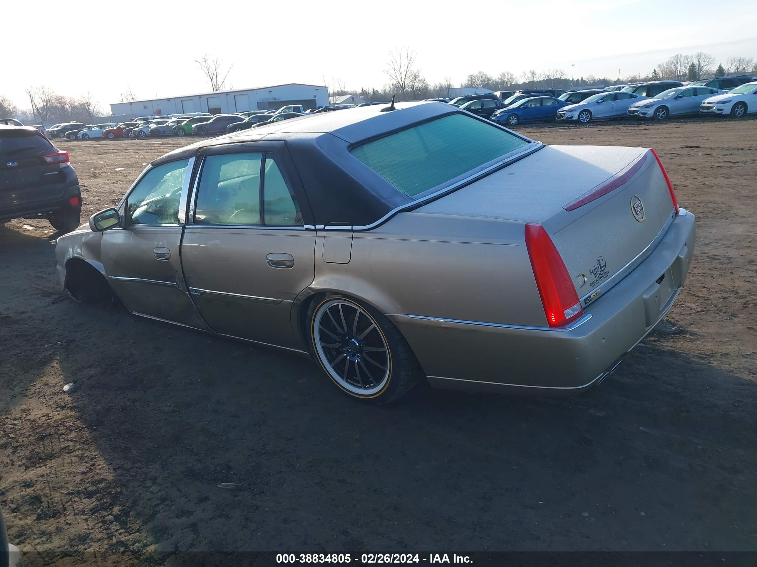 Photo 2 VIN: 1G6KD57Y36U108946 - CADILLAC DTS 