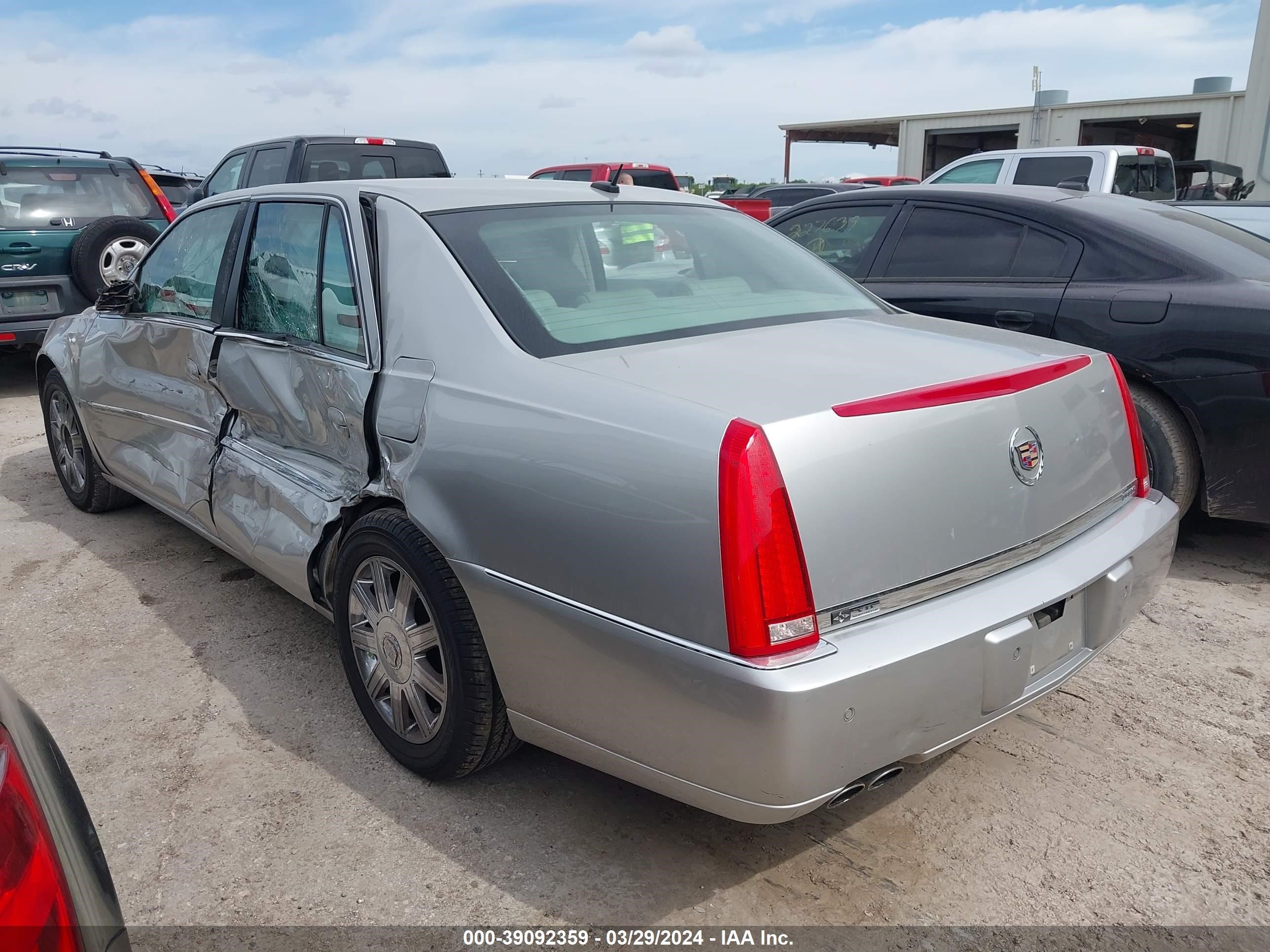 Photo 2 VIN: 1G6KD57Y36U238998 - CADILLAC DTS 