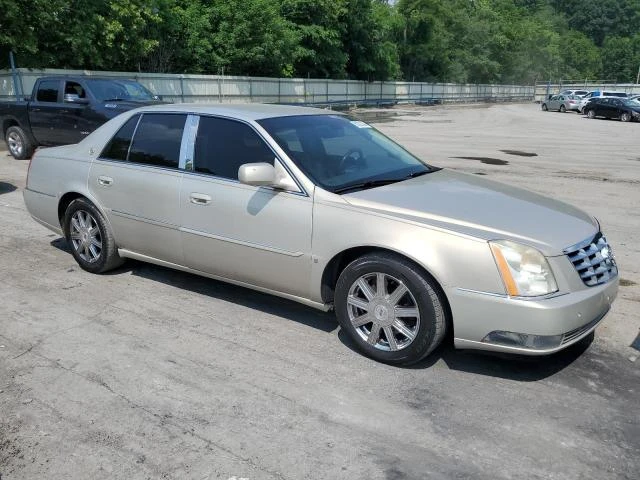 Photo 3 VIN: 1G6KD57Y37U193871 - CADILLAC DTS 