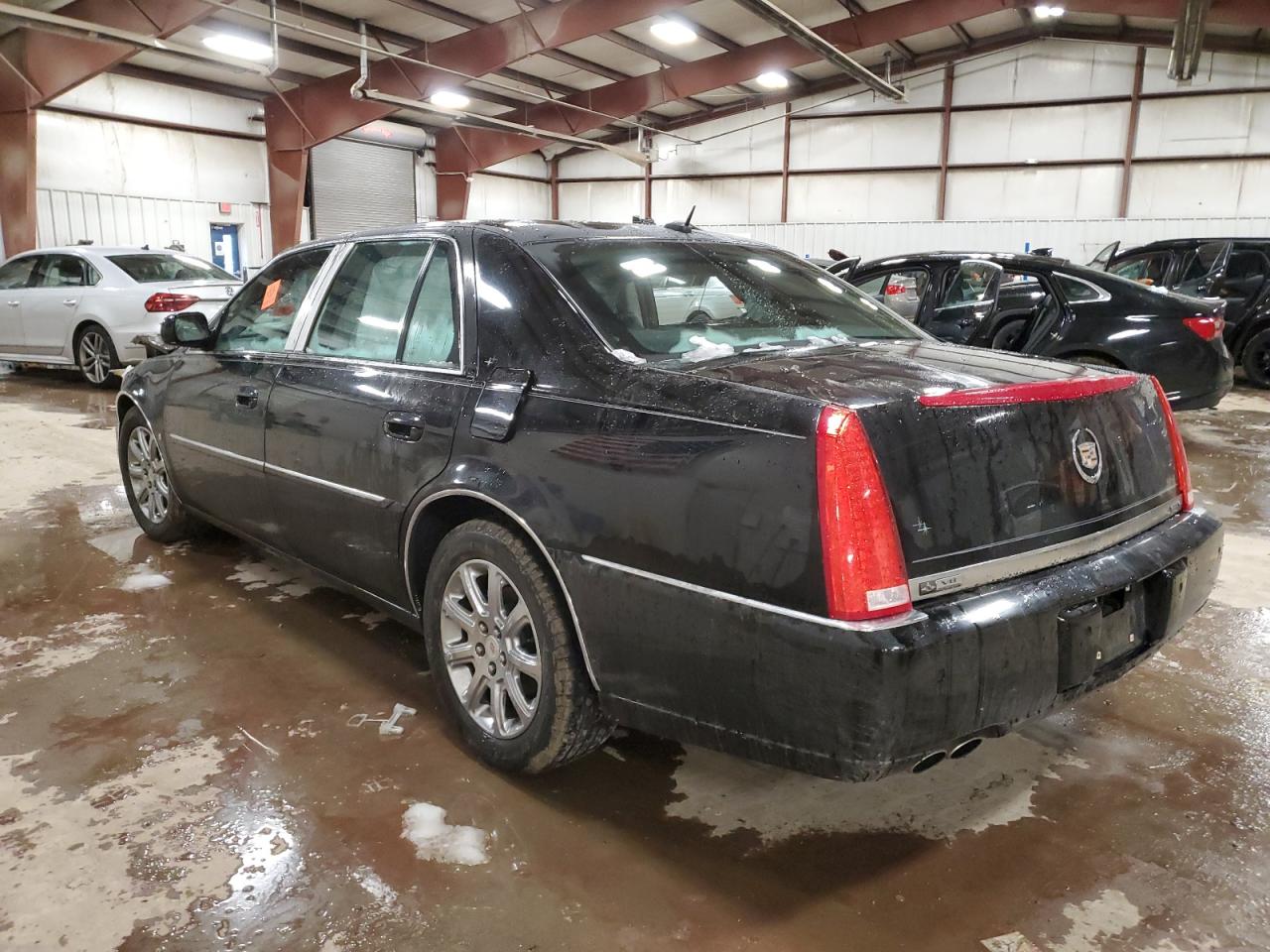 Photo 1 VIN: 1G6KD57Y38U202991 - CADILLAC DTS 