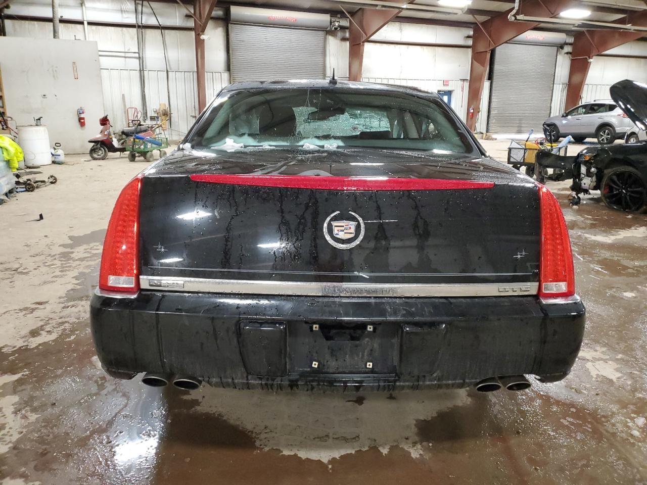 Photo 5 VIN: 1G6KD57Y38U202991 - CADILLAC DTS 