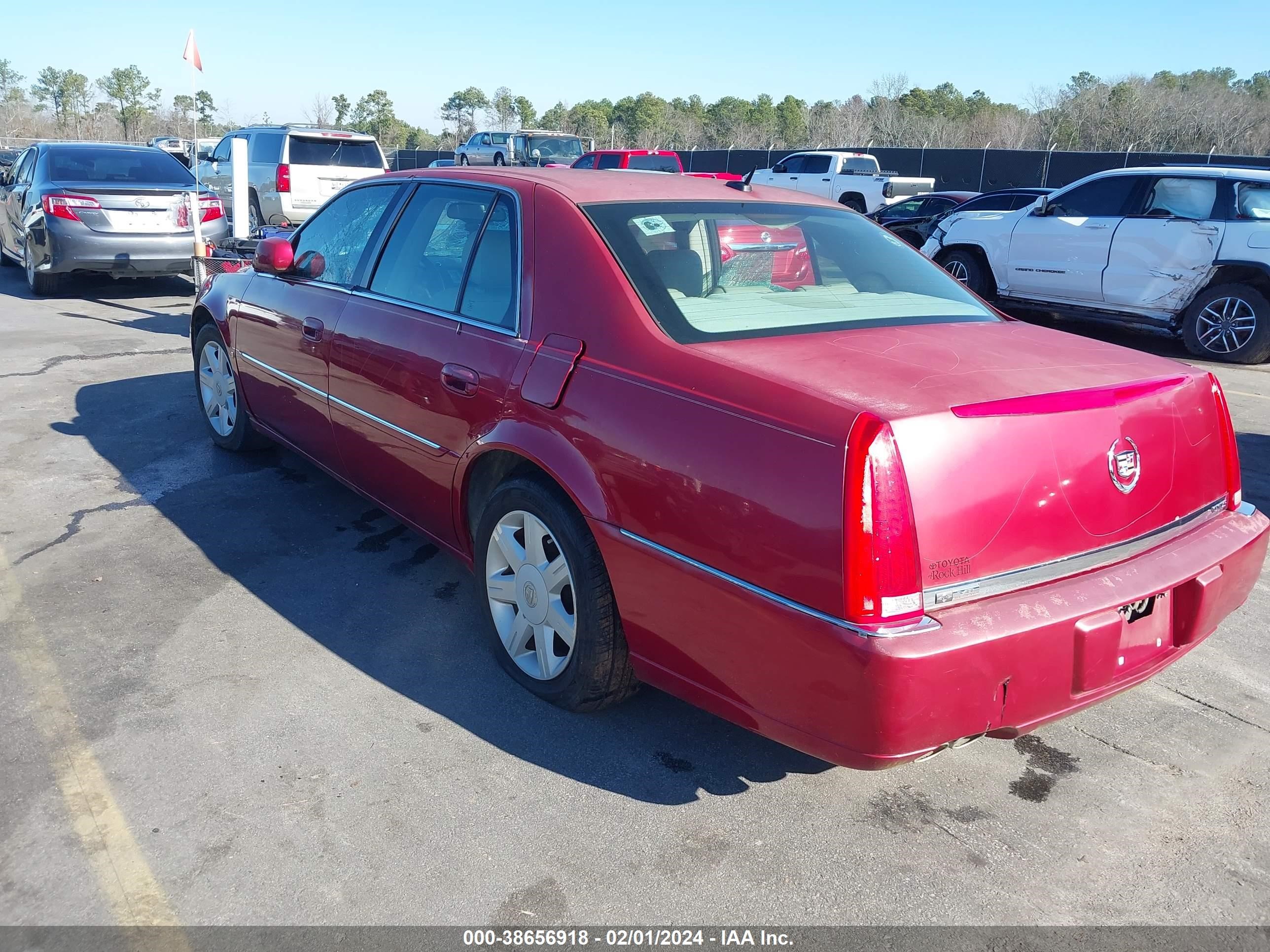 Photo 2 VIN: 1G6KD57Y46U112374 - CADILLAC DTS 