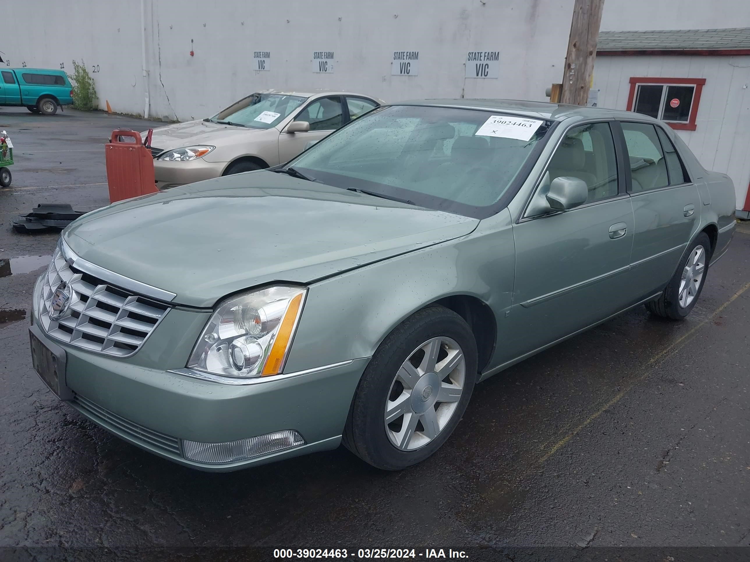 Photo 1 VIN: 1G6KD57Y46U161218 - CADILLAC DTS 