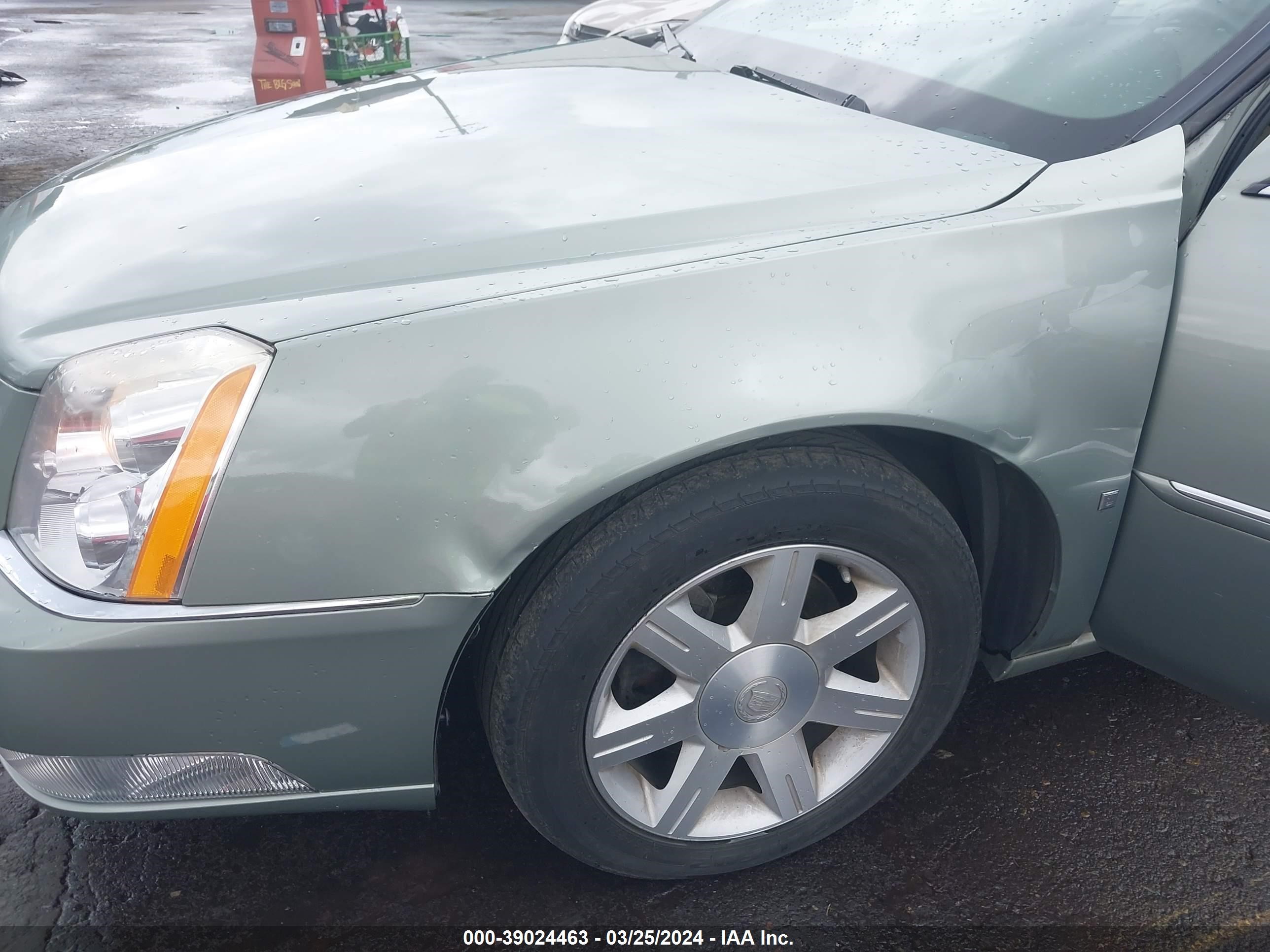 Photo 5 VIN: 1G6KD57Y46U161218 - CADILLAC DTS 