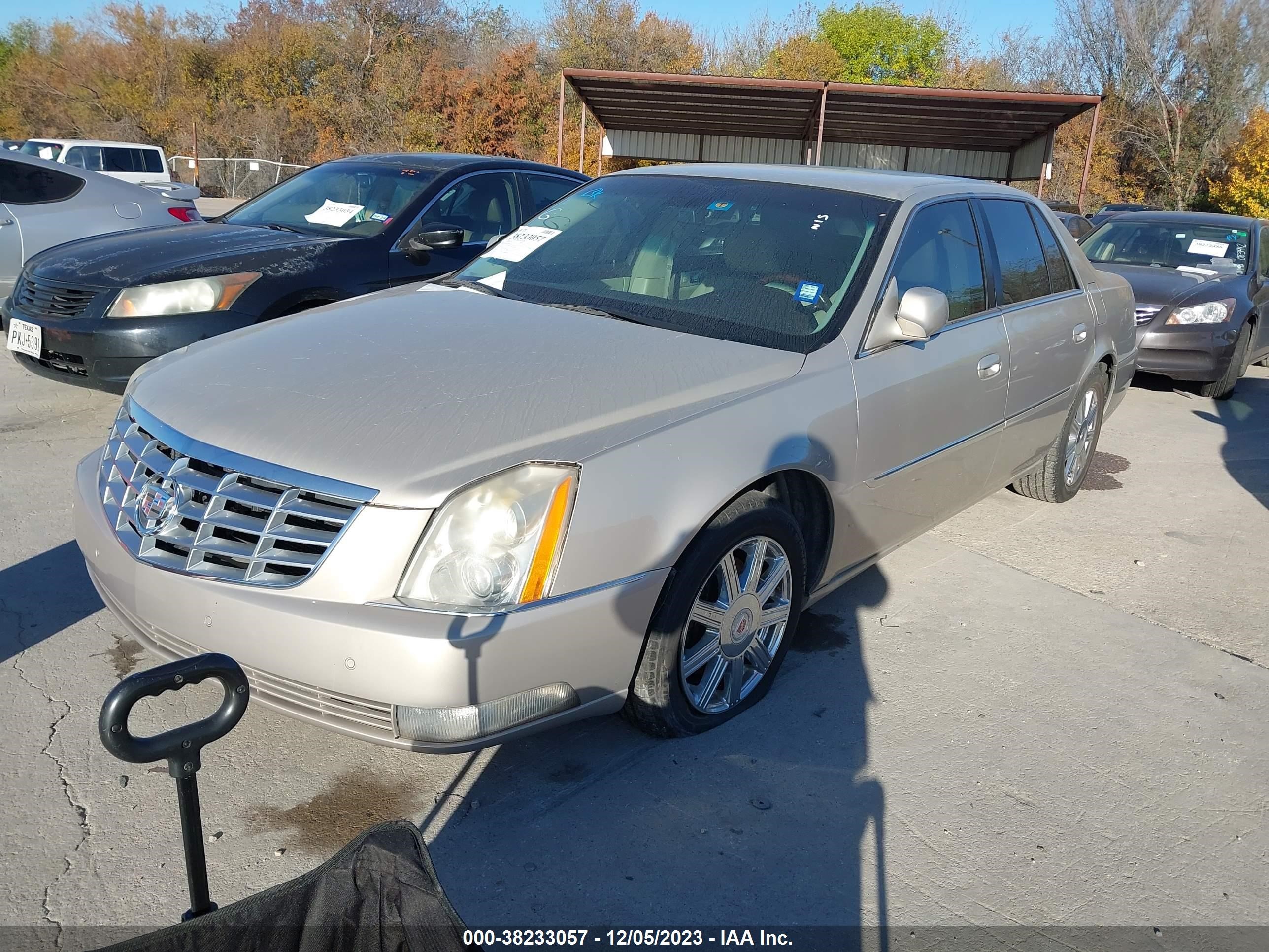 Photo 1 VIN: 1G6KD57Y47U222391 - CADILLAC DTS 