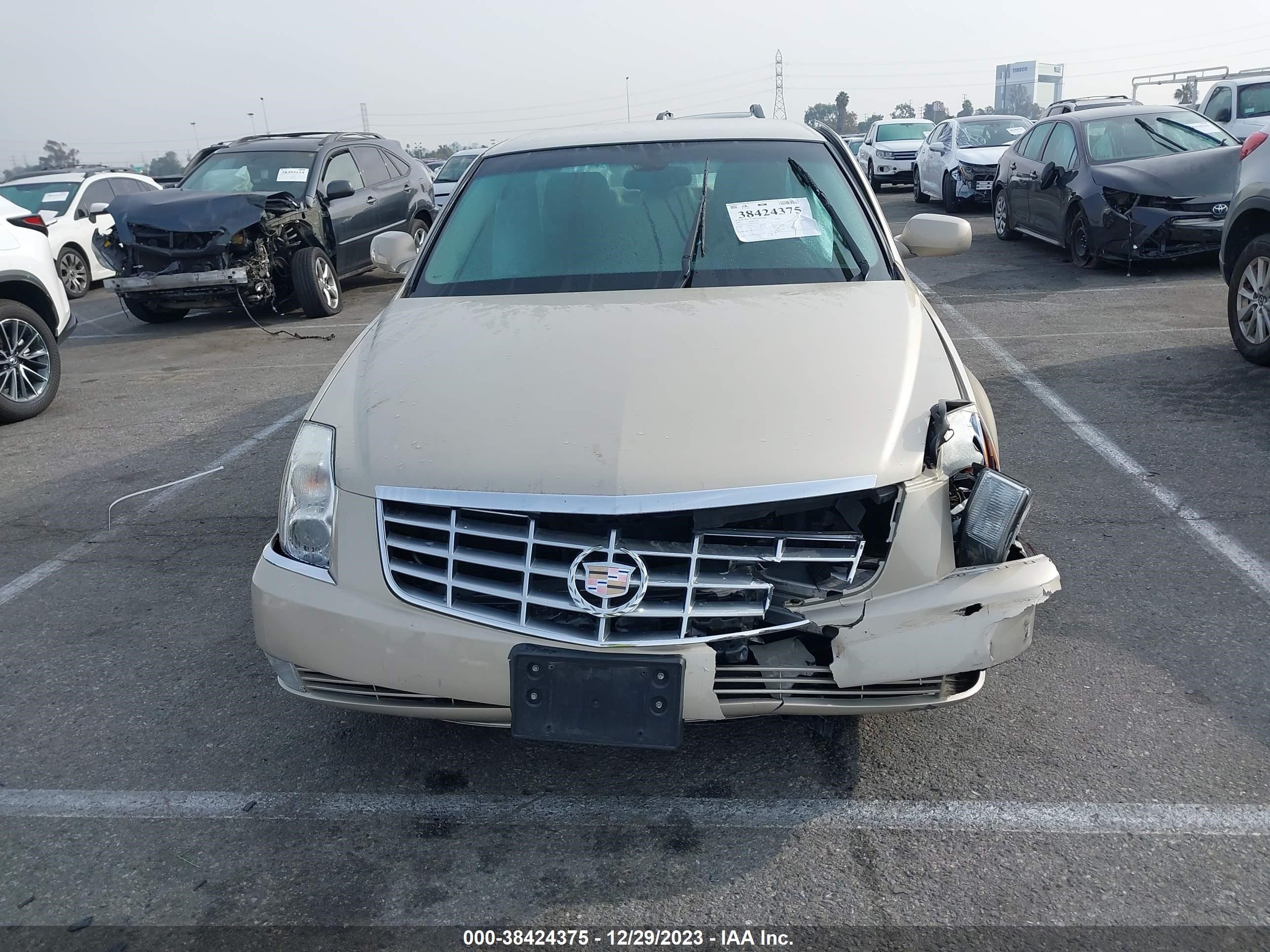 Photo 11 VIN: 1G6KD57Y49U123833 - CADILLAC DTS 