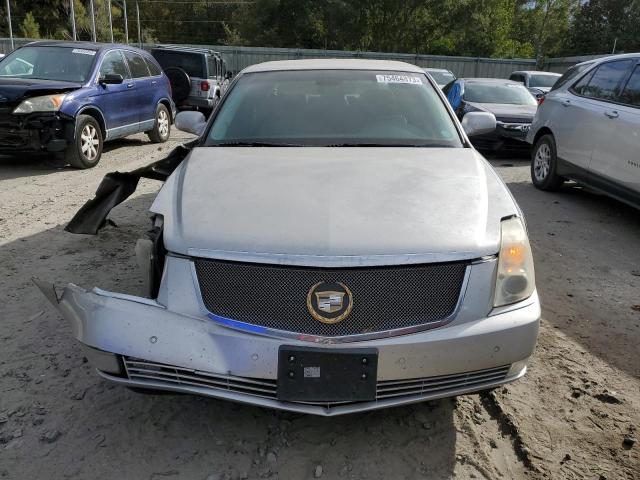 Photo 4 VIN: 1G6KD57Y57U199171 - CADILLAC DTS 