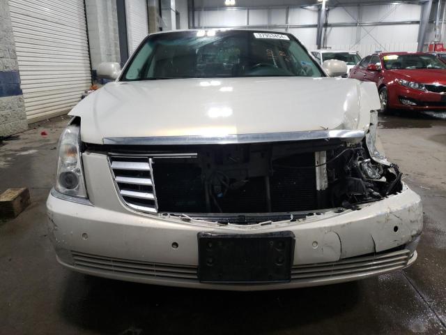 Photo 4 VIN: 1G6KD57Y58U169167 - CADILLAC DTS 