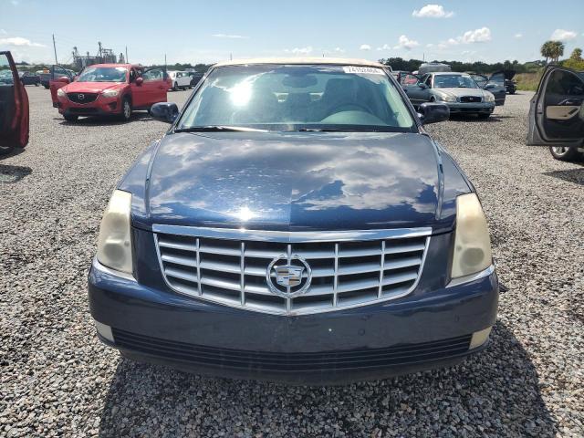 Photo 4 VIN: 1G6KD57Y58U181917 - CADILLAC DTS 