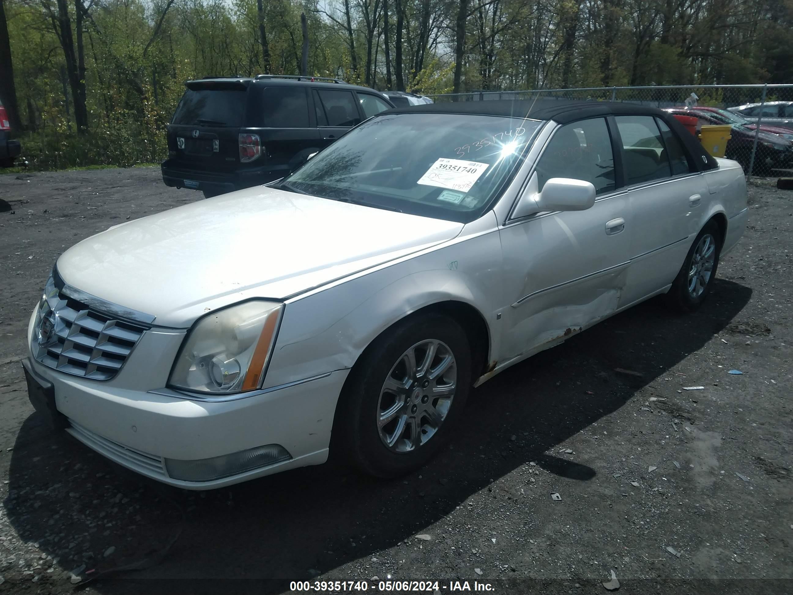 Photo 1 VIN: 1G6KD57Y59U106667 - CADILLAC DTS 