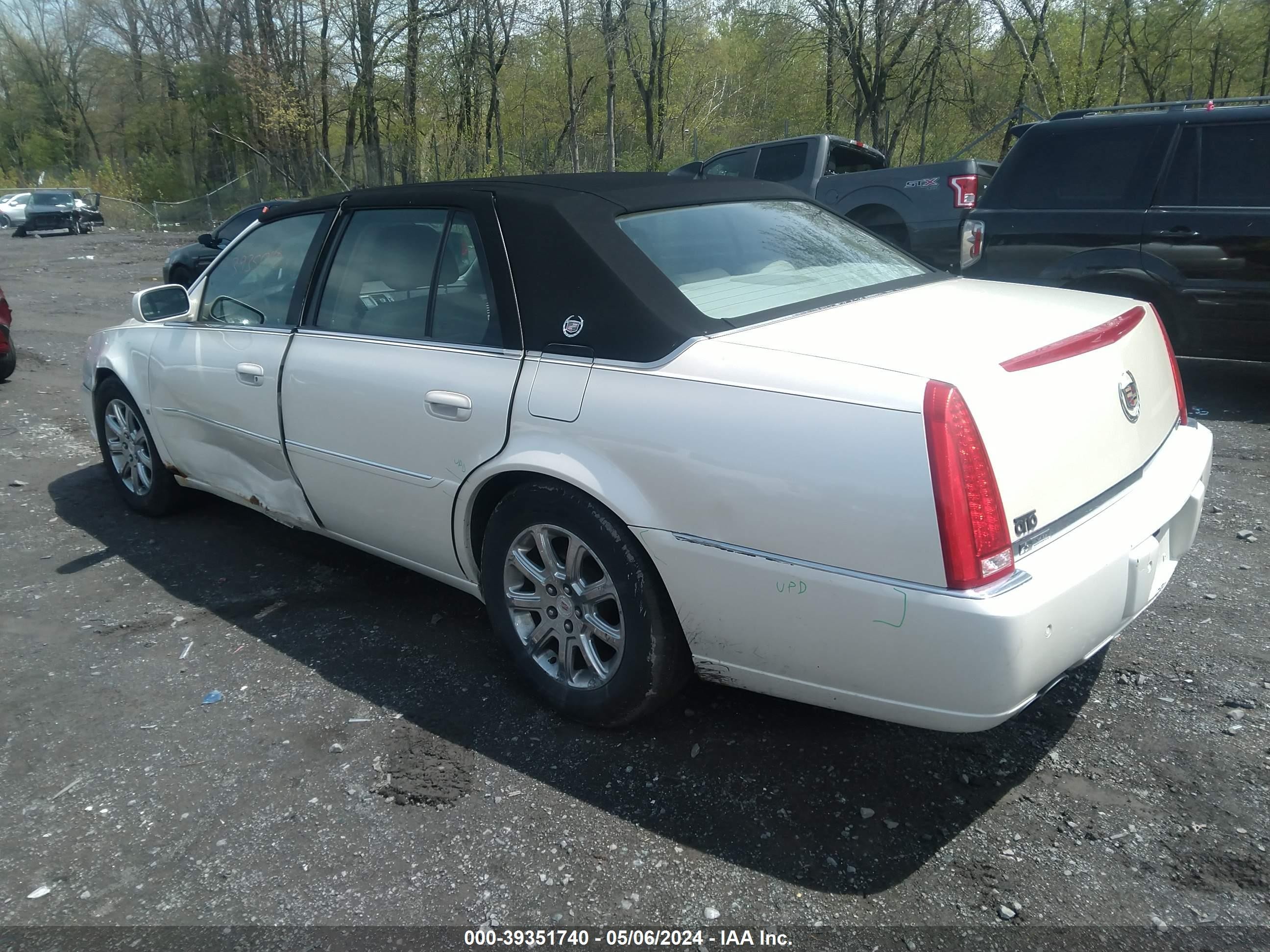 Photo 2 VIN: 1G6KD57Y59U106667 - CADILLAC DTS 