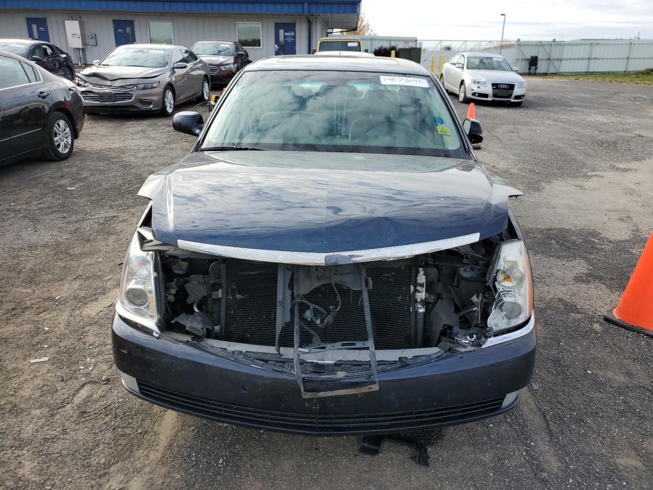 Photo 4 VIN: 1G6KD57Y66U100615 - CADILLAC DTS 