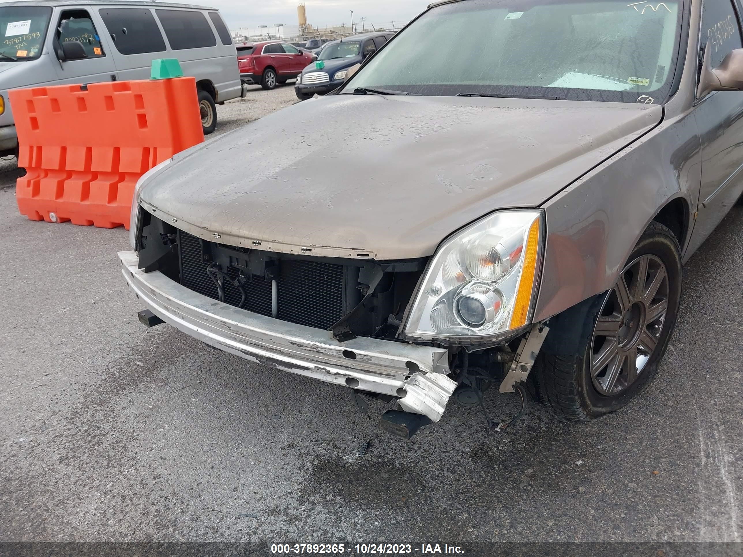 Photo 5 VIN: 1G6KD57Y66U123490 - CADILLAC DTS 