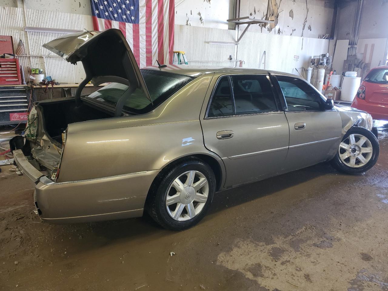 Photo 2 VIN: 1G6KD57Y66U148504 - CADILLAC DTS 