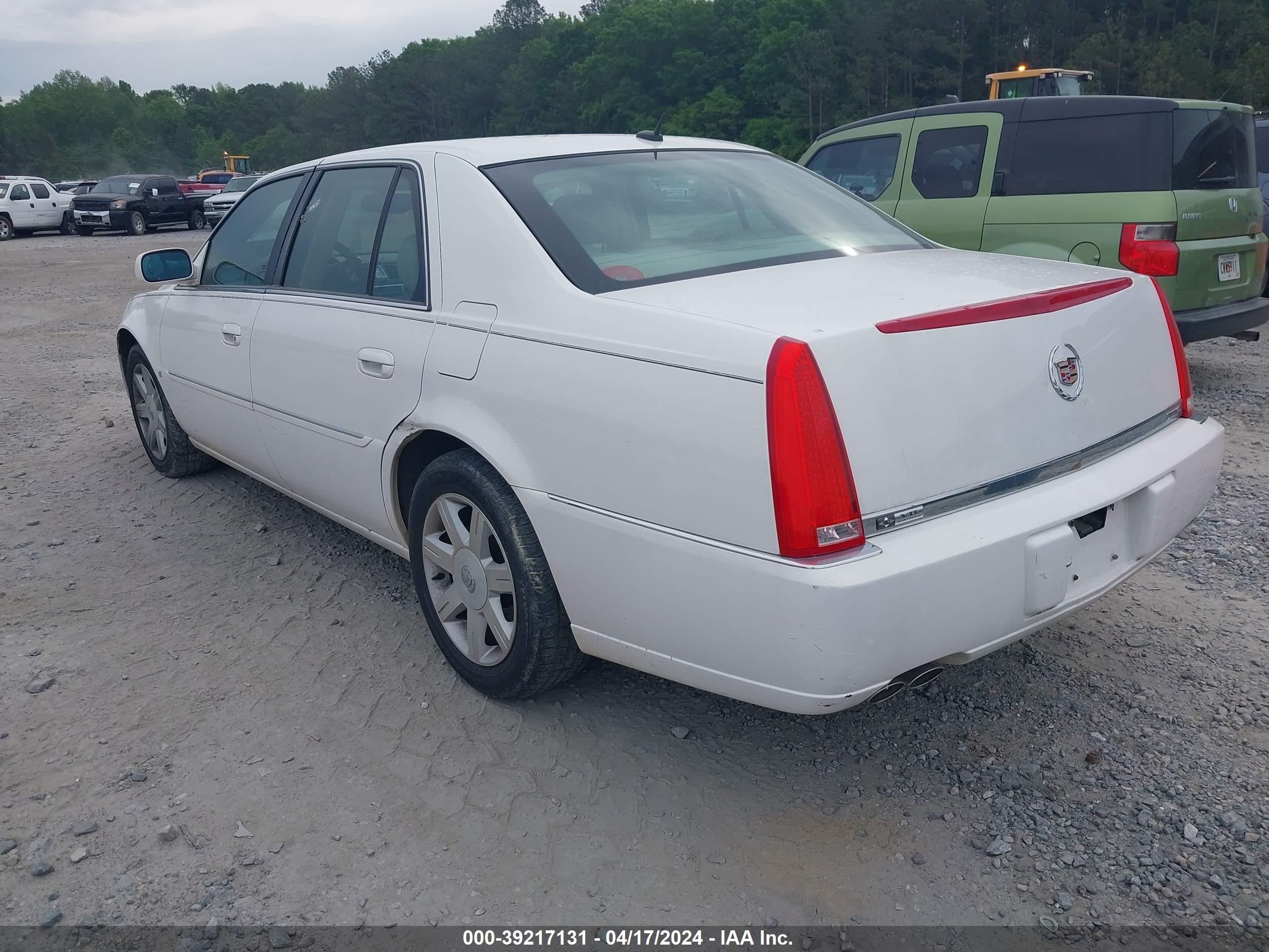 Photo 3 VIN: 1G6KD57Y66U161186 - CADILLAC DTS 