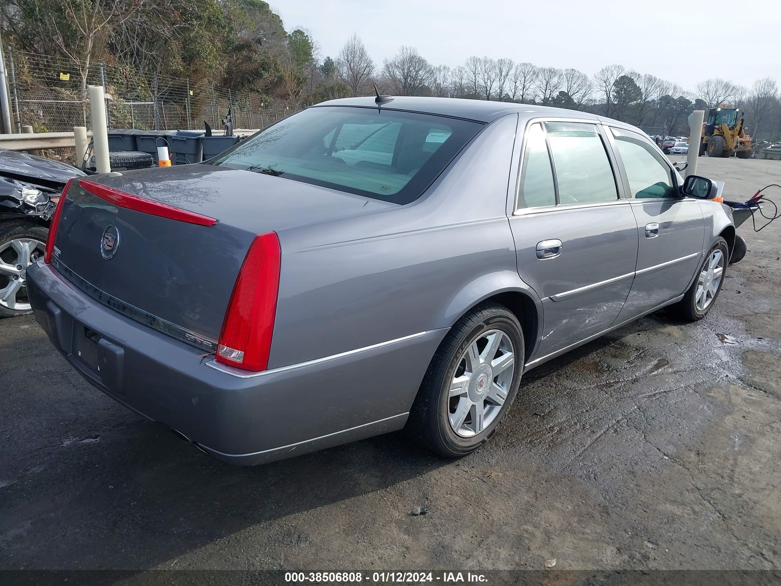 Photo 3 VIN: 1G6KD57Y67U213580 - CADILLAC DTS 