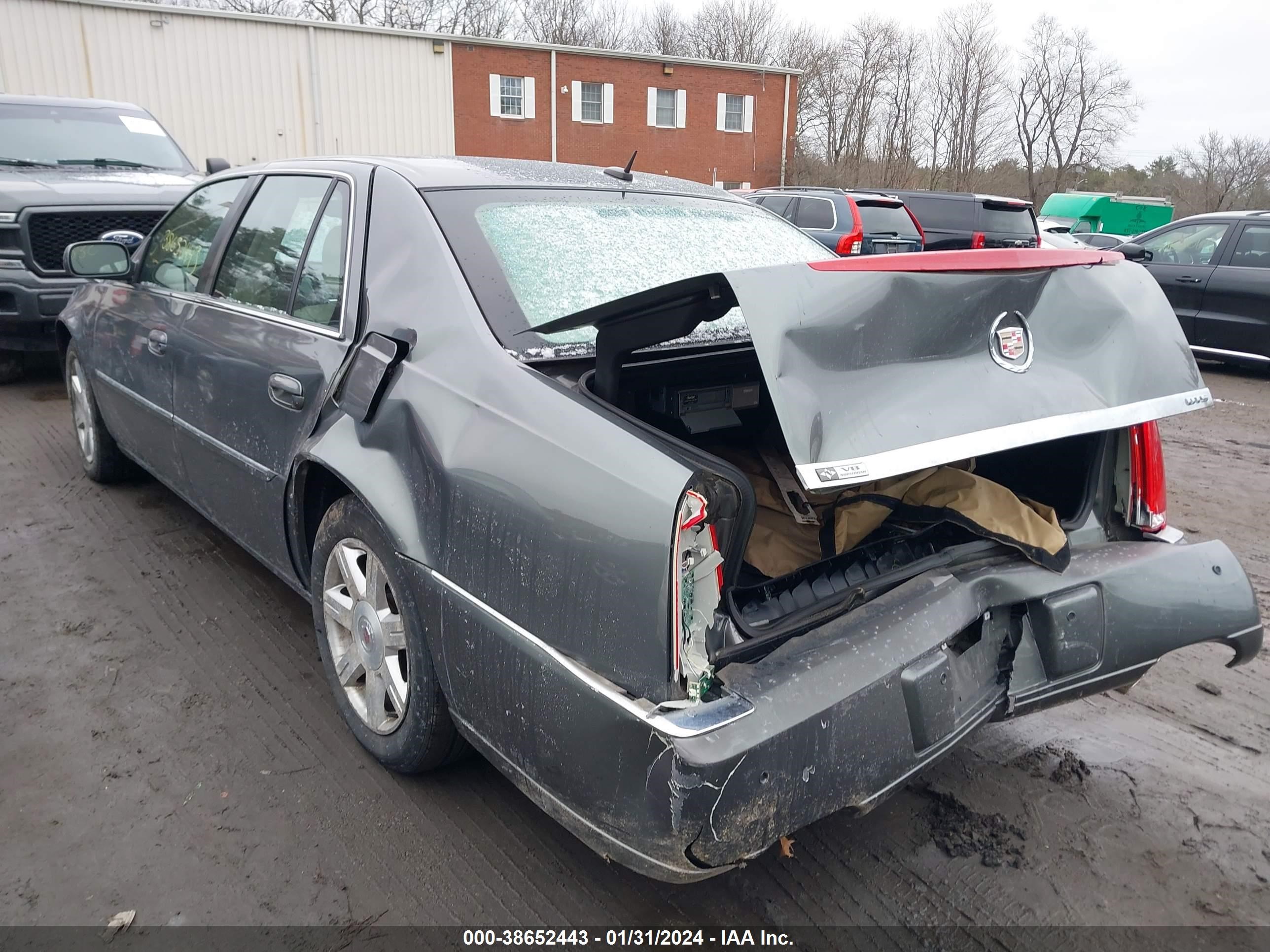 Photo 2 VIN: 1G6KD57Y68U105977 - CADILLAC DTS 