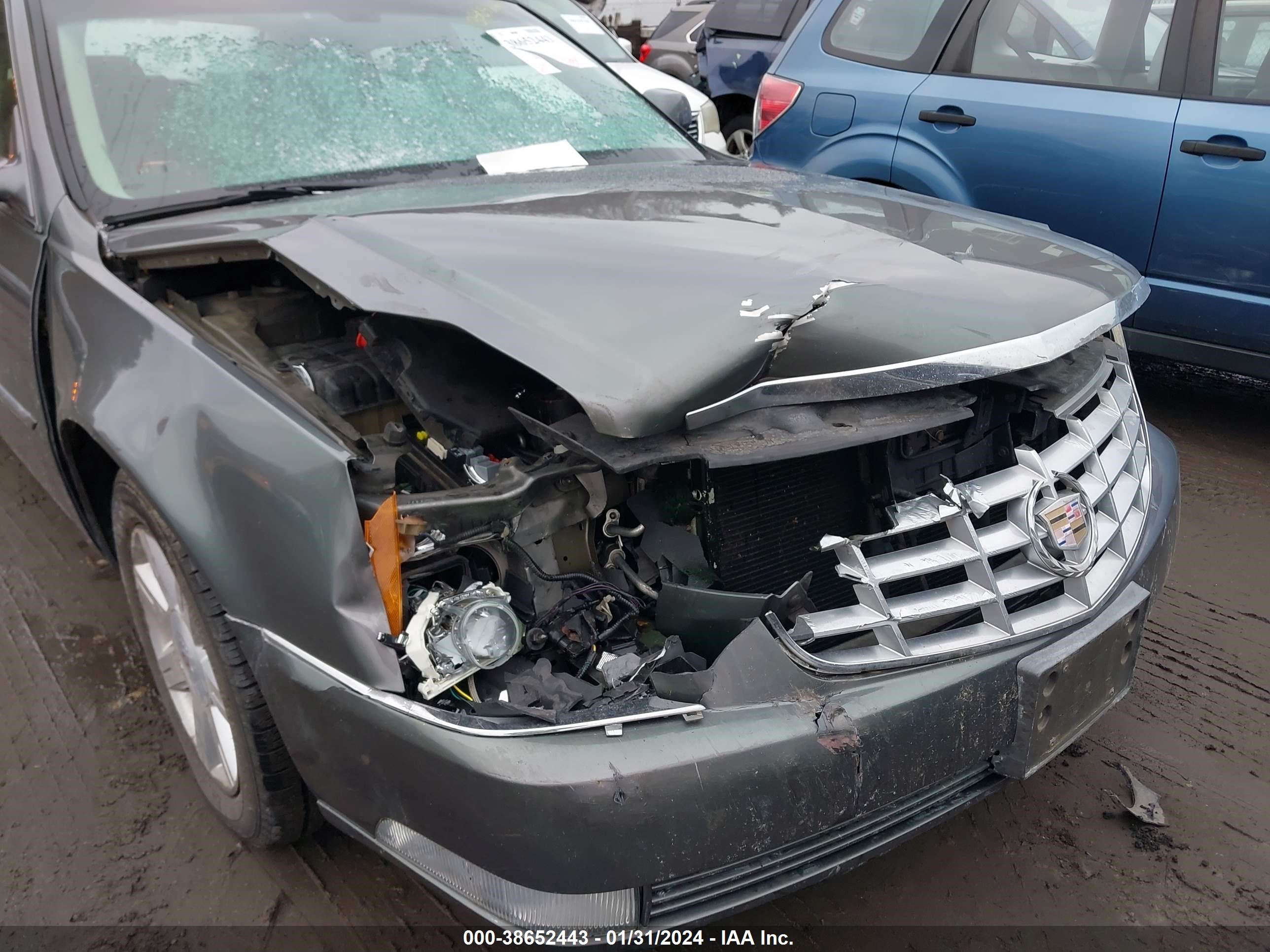 Photo 5 VIN: 1G6KD57Y68U105977 - CADILLAC DTS 