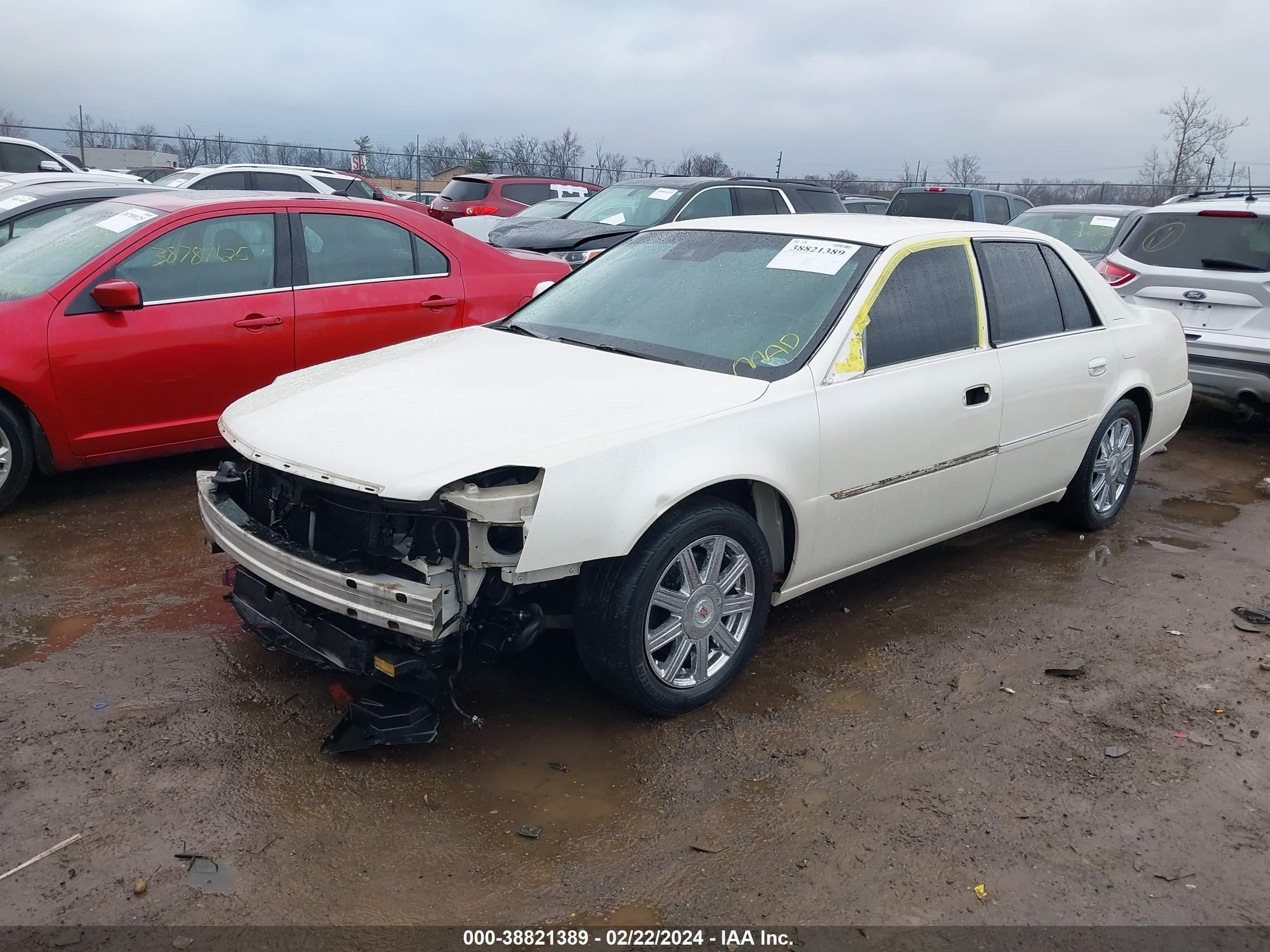 Photo 1 VIN: 1G6KD57Y68U173695 - CADILLAC DTS 