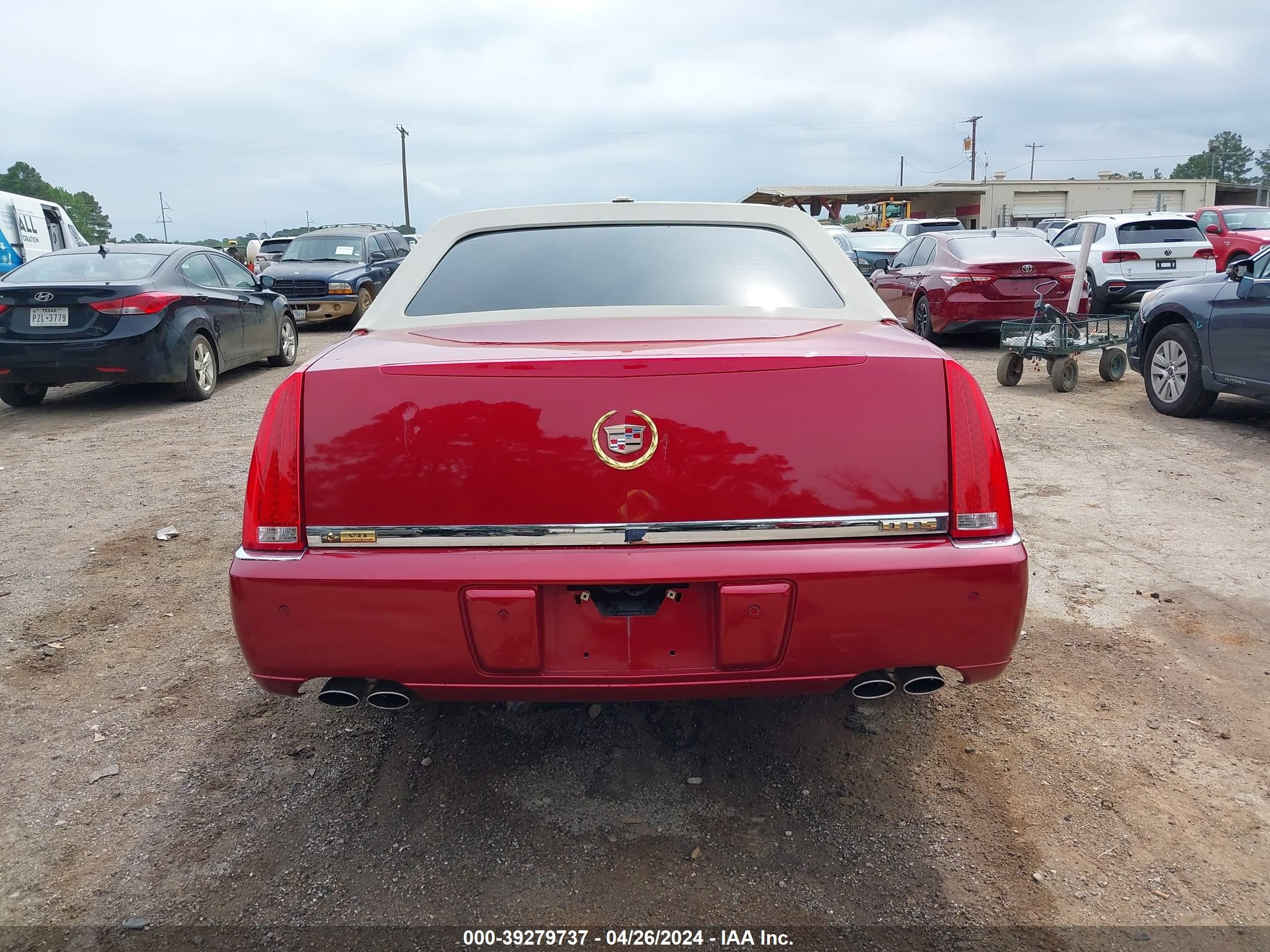 Photo 15 VIN: 1G6KD57Y69U126295 - CADILLAC DTS 