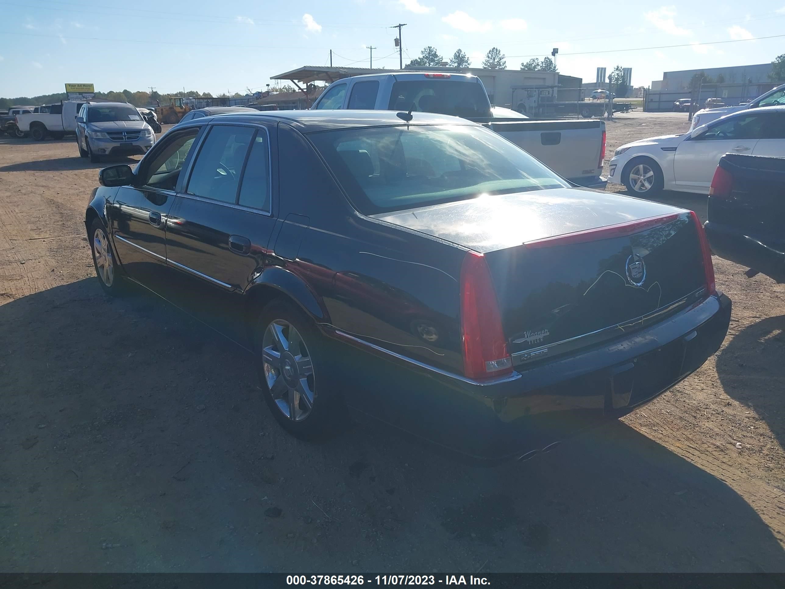 Photo 2 VIN: 1G6KD57Y76U253360 - CADILLAC DTS 