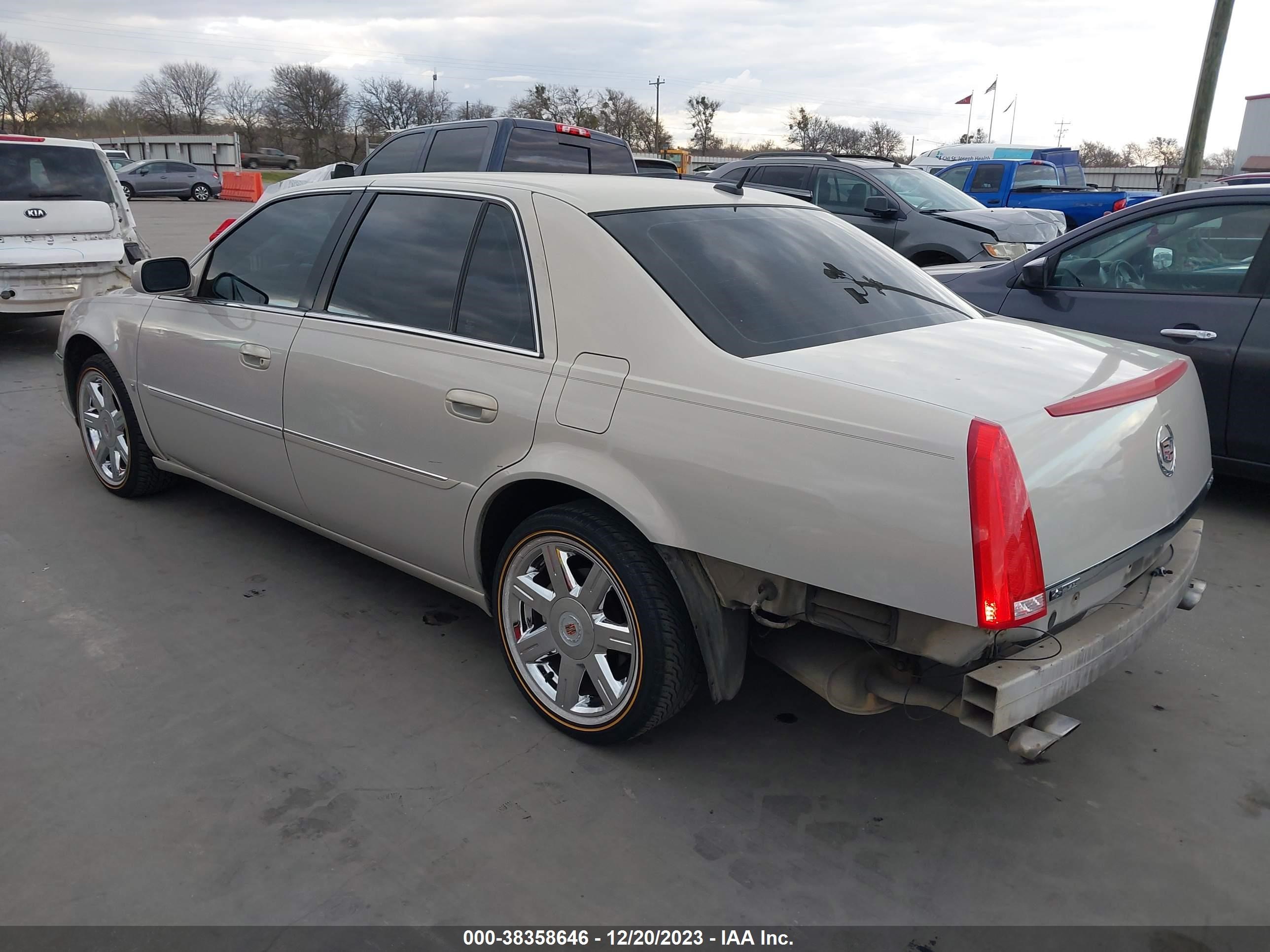 Photo 2 VIN: 1G6KD57Y77U196465 - CADILLAC DTS 