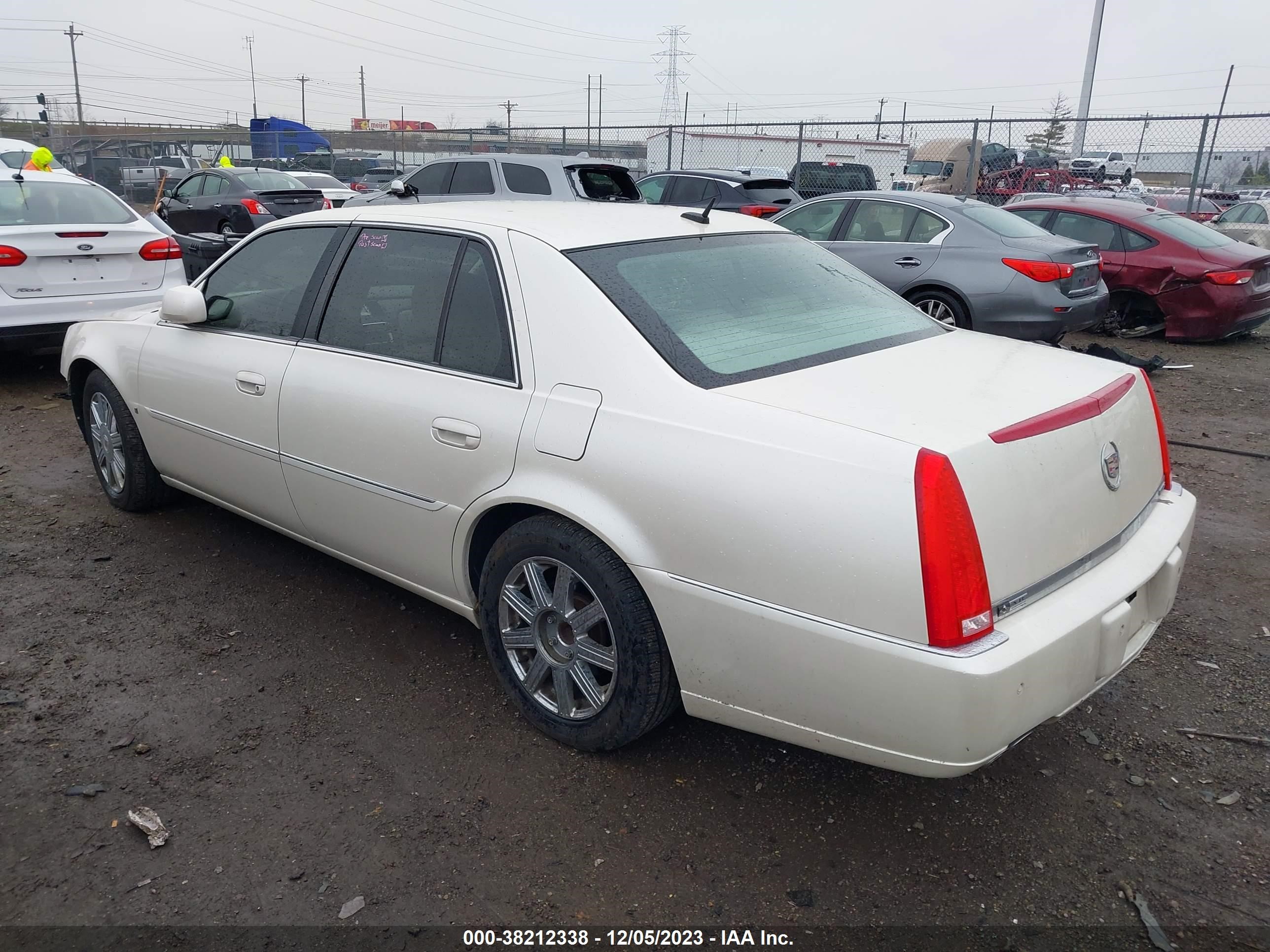 Photo 2 VIN: 1G6KD57Y77U221509 - CADILLAC DTS 