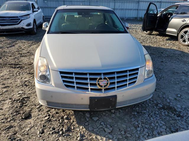 Photo 4 VIN: 1G6KD57Y78U169199 - CADILLAC DTS 