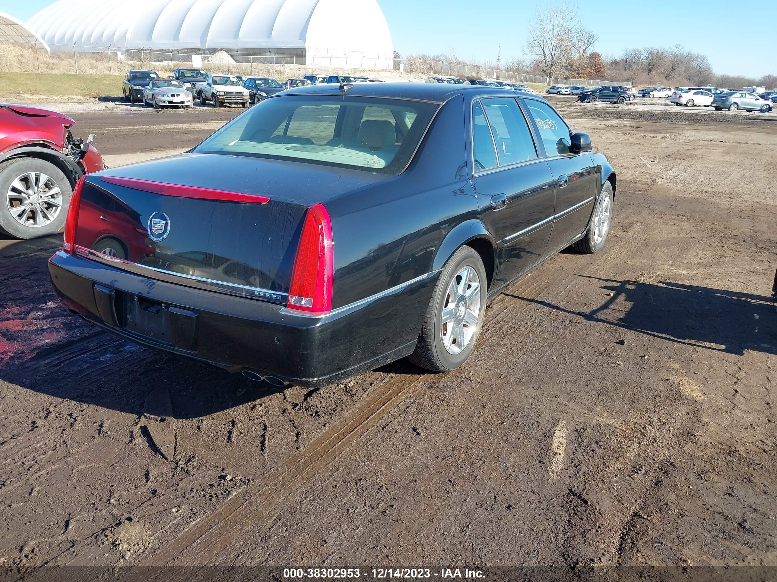 Photo 3 VIN: 1G6KD57Y86U174327 - CADILLAC DTS 