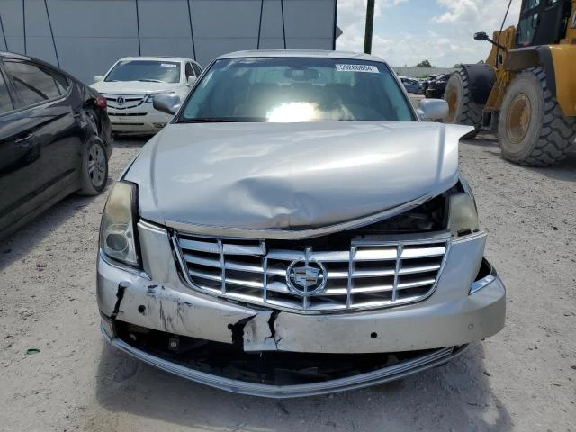 Photo 4 VIN: 1G6KD57Y87U143578 - CADILLAC DTS 