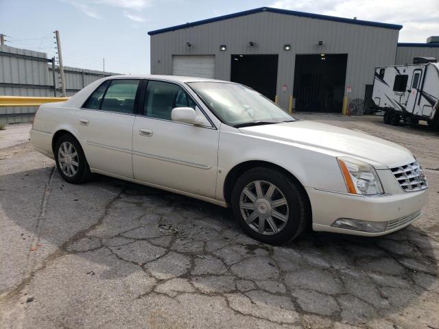 Photo 3 VIN: 1G6KD57Y88U147793 - CADILLAC DTS 