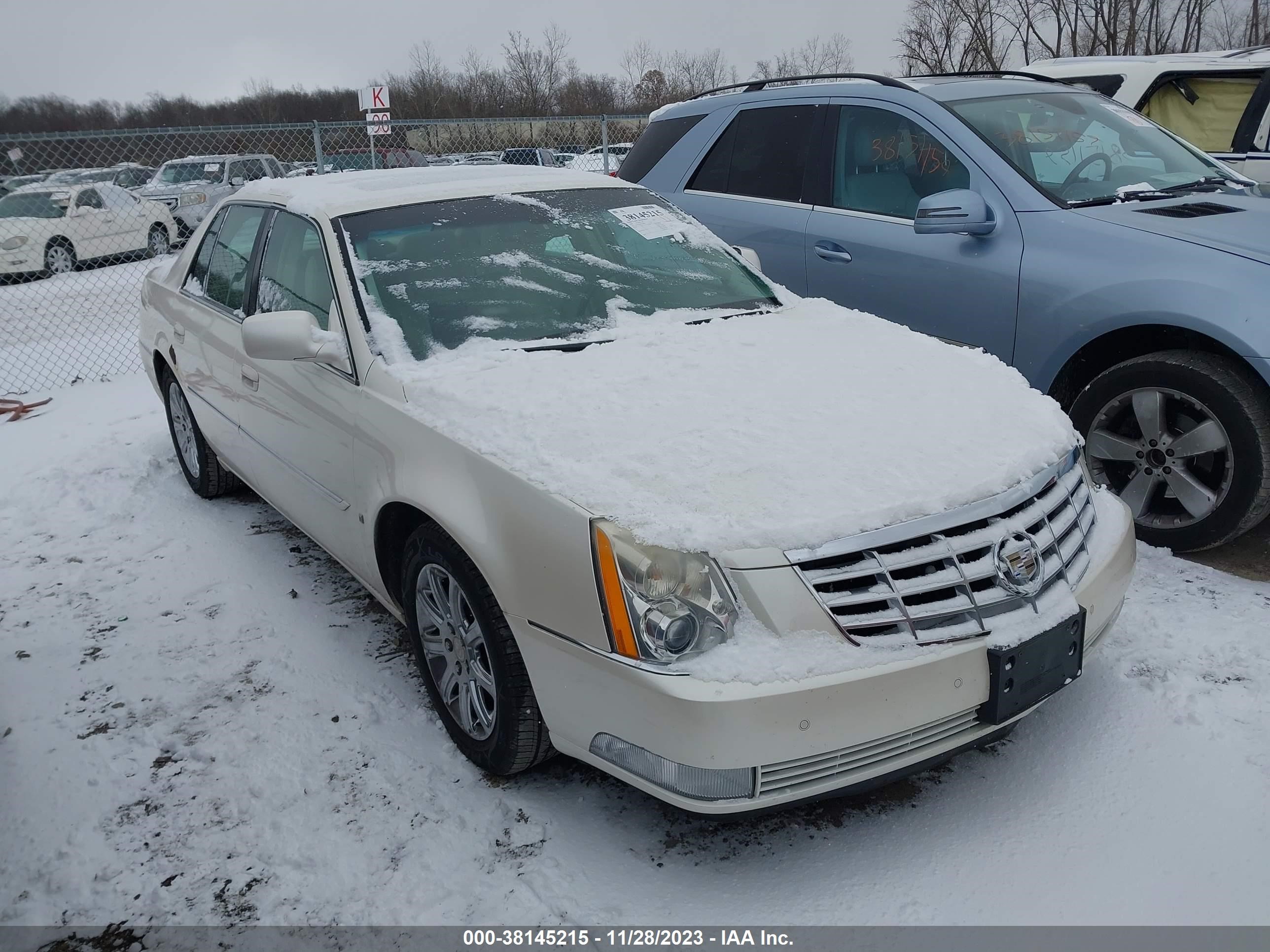 Photo 0 VIN: 1G6KD57Y88U208950 - CADILLAC DTS 