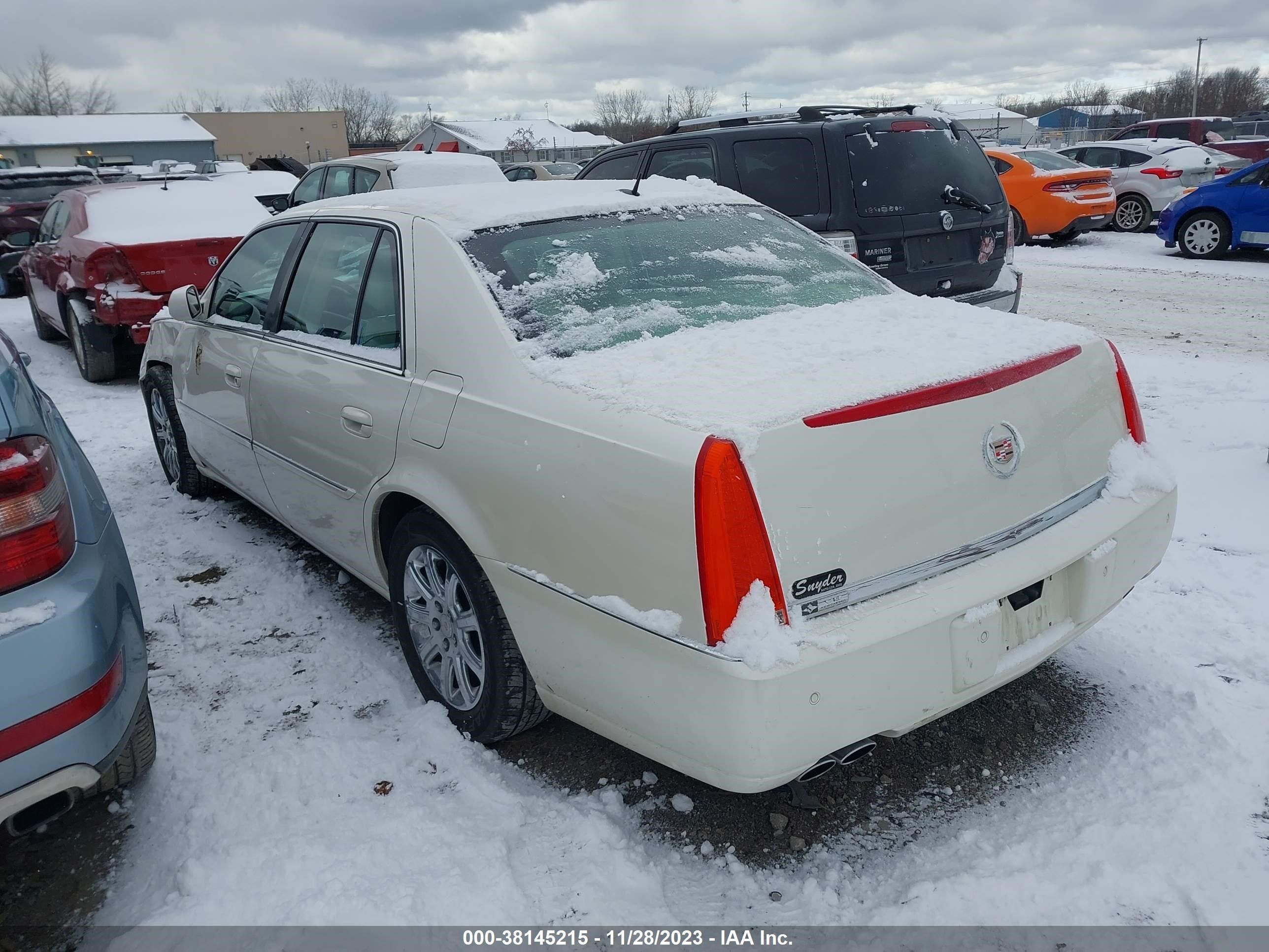 Photo 2 VIN: 1G6KD57Y88U208950 - CADILLAC DTS 