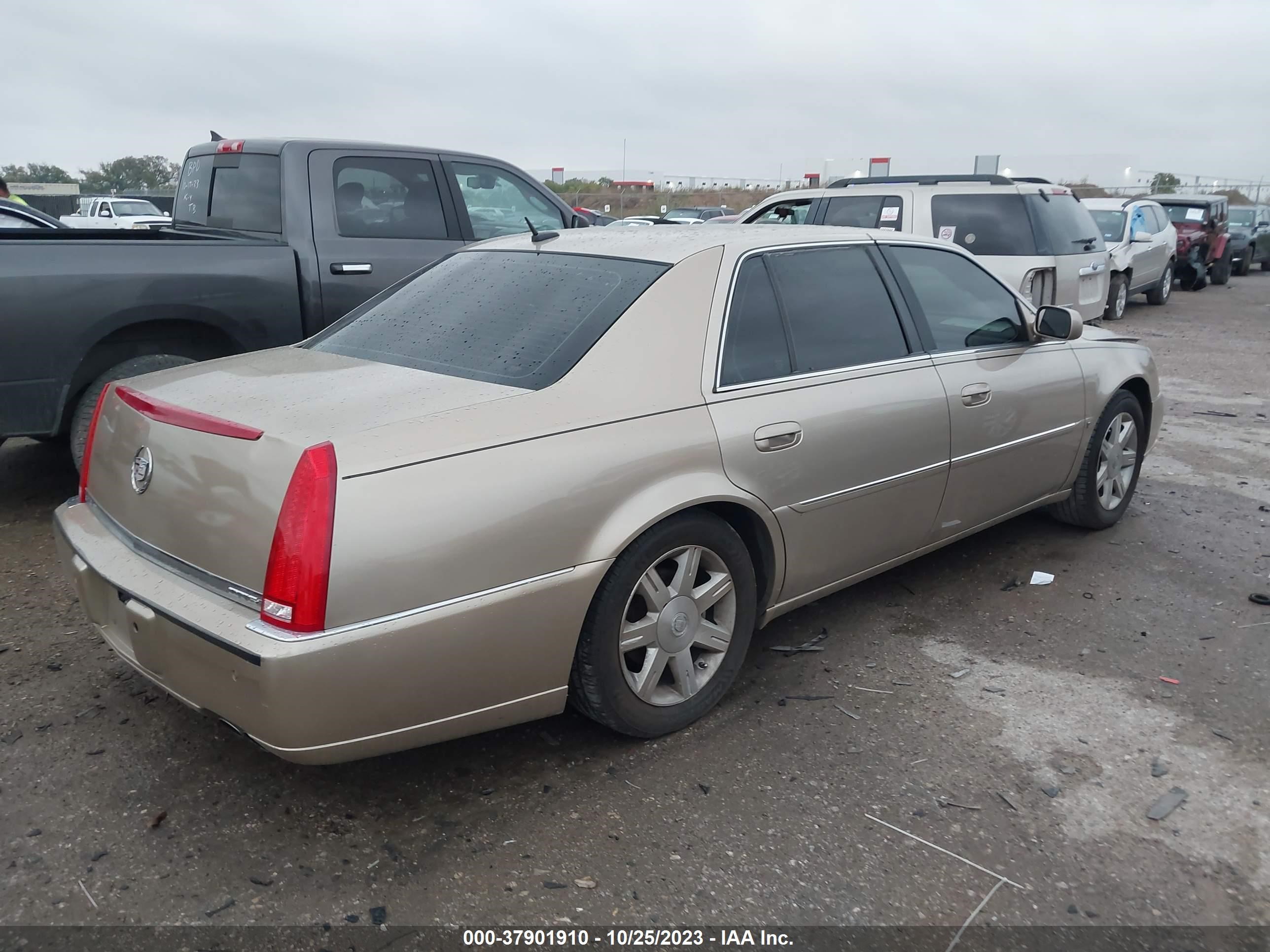 Photo 3 VIN: 1G6KD57Y96U106361 - CADILLAC DTS 