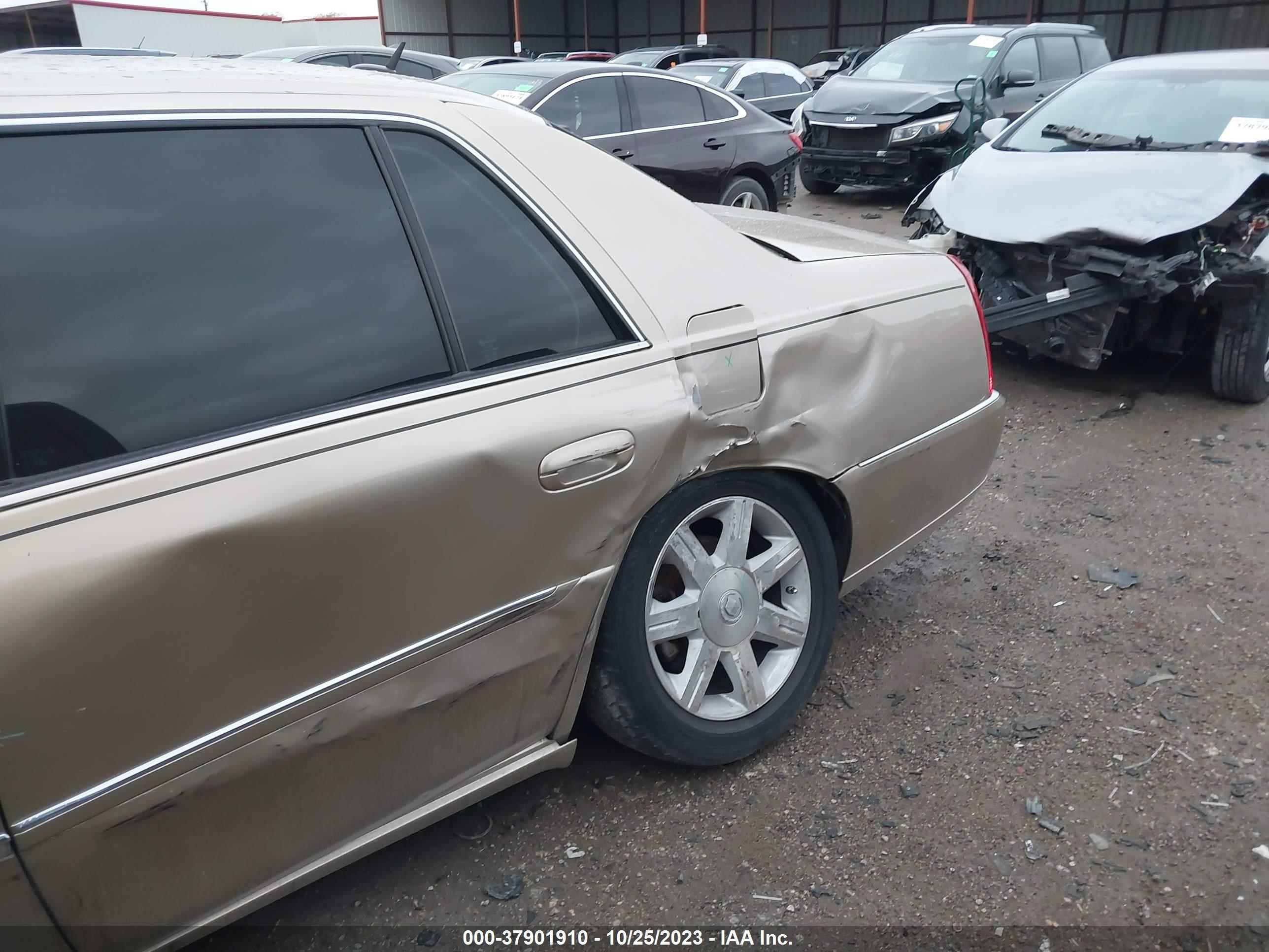 Photo 5 VIN: 1G6KD57Y96U106361 - CADILLAC DTS 