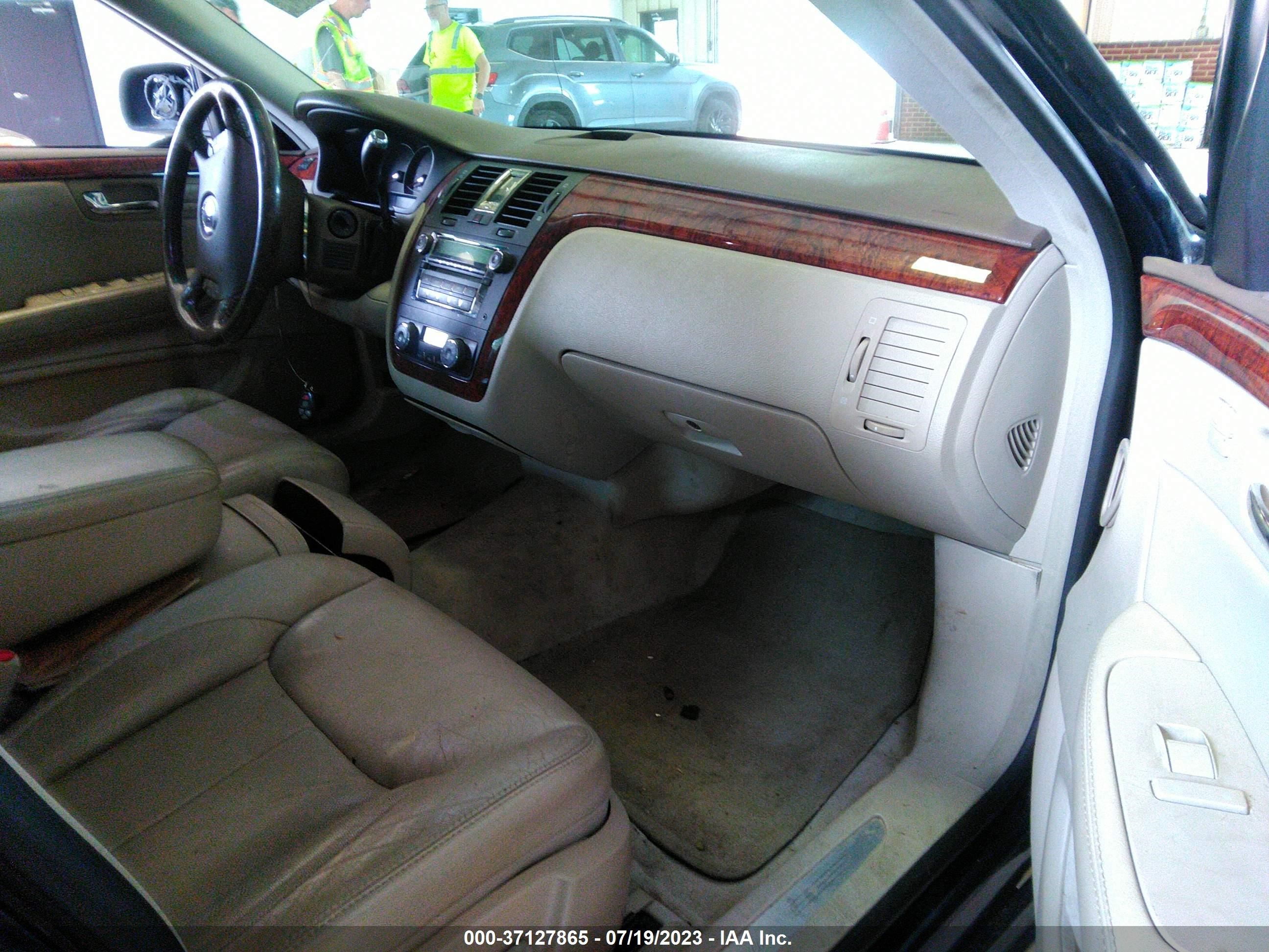 Photo 4 VIN: 1G6KD57Y96U179214 - CADILLAC DTS 