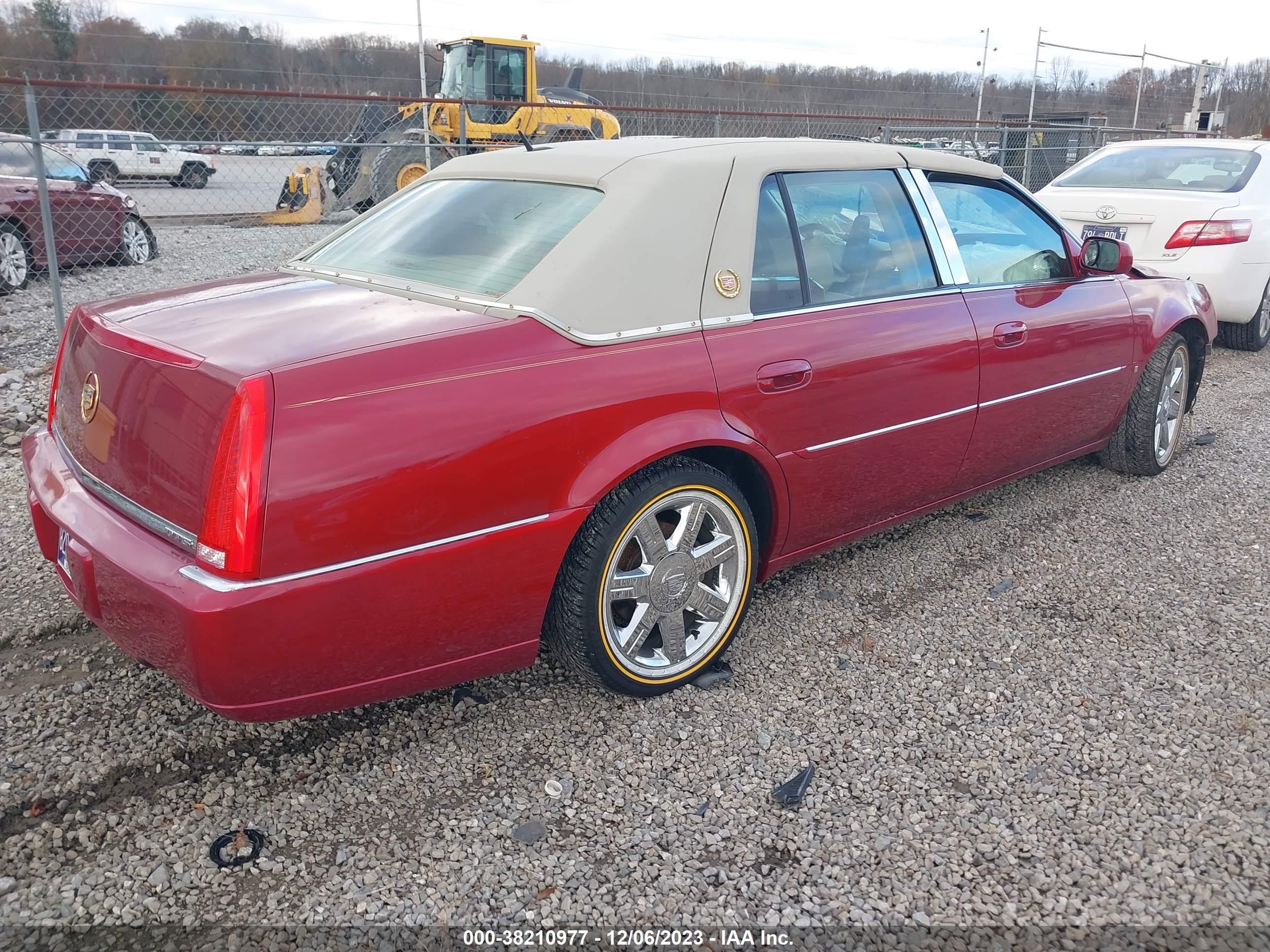 Photo 3 VIN: 1G6KD57Y96U231084 - CADILLAC DTS 