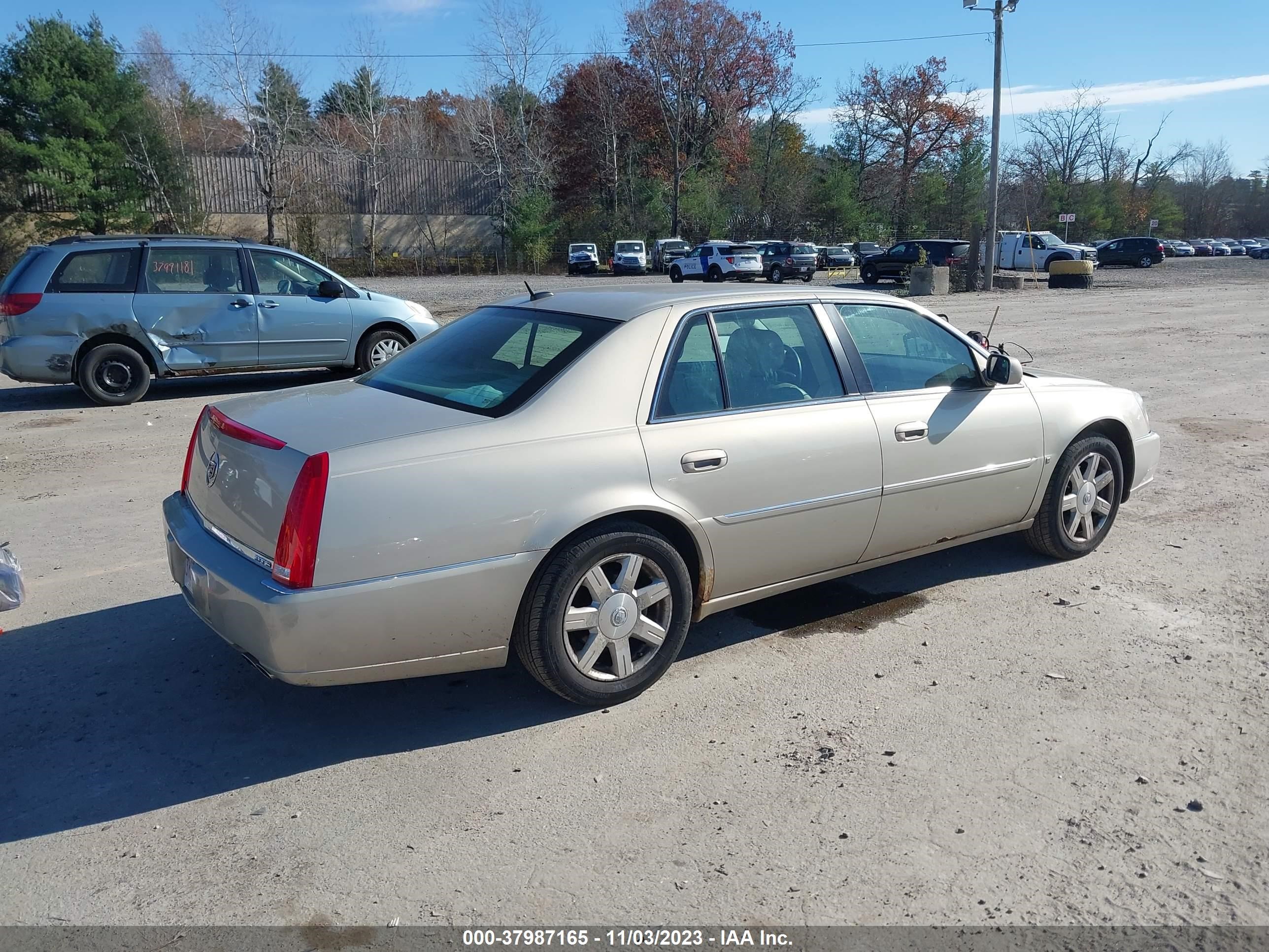 Photo 3 VIN: 1G6KD57Y97U203254 - CADILLAC DTS 