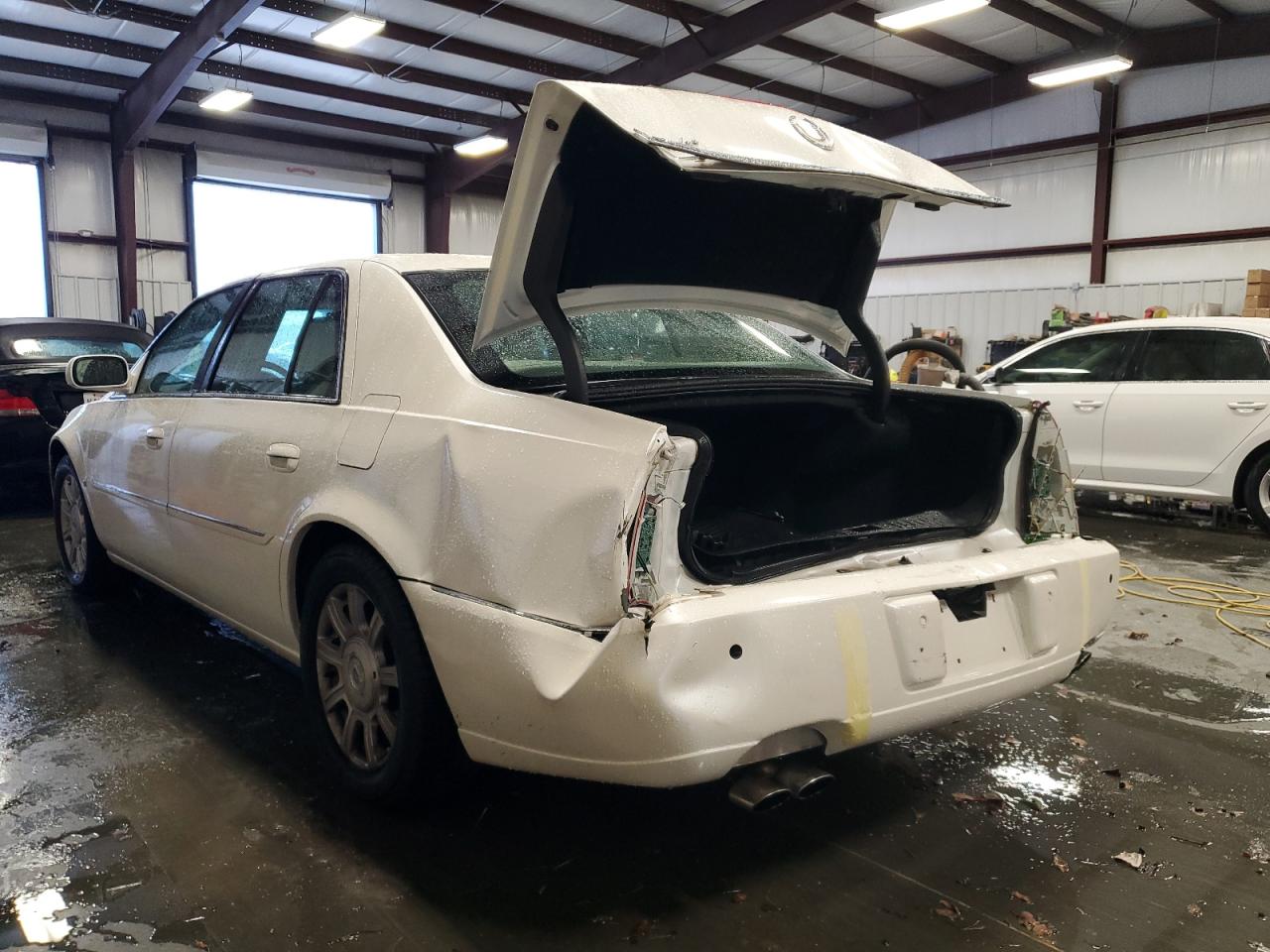 Photo 1 VIN: 1G6KD57Y98U114267 - CADILLAC DTS 