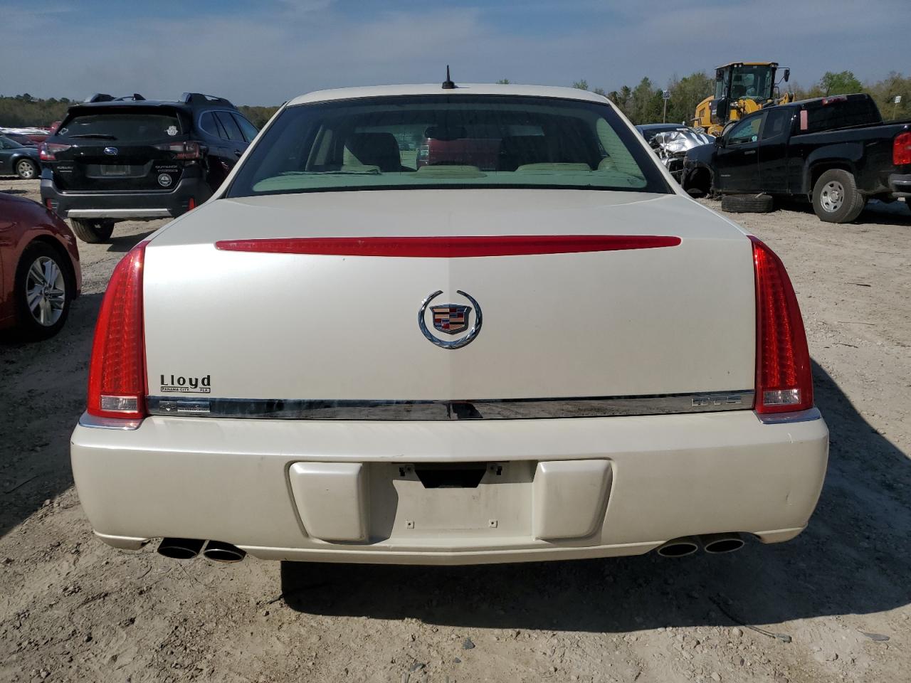 Photo 5 VIN: 1G6KD57Y98U152713 - CADILLAC DTS 